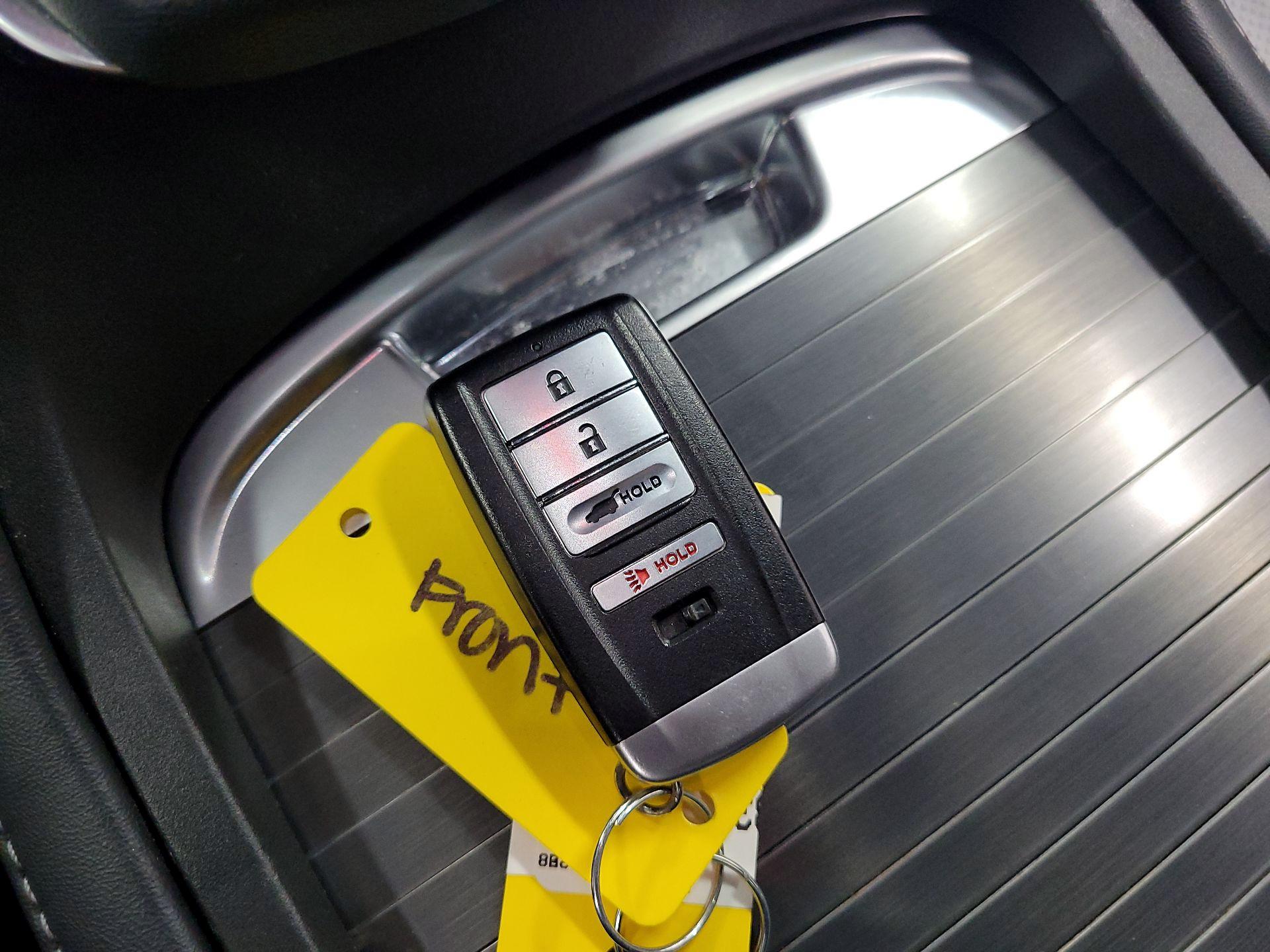 Thumbnail: 2020 Acura RDX - 18