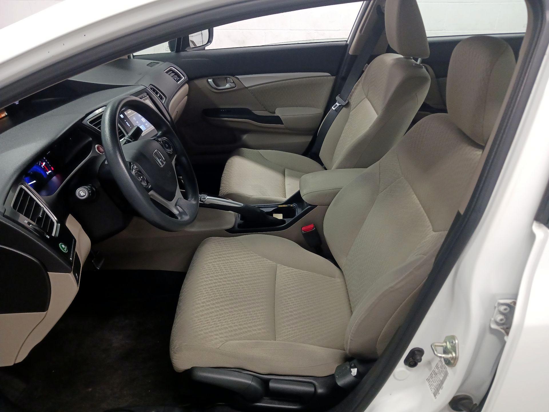 Thumbnail: 2014 Honda Civic - 9