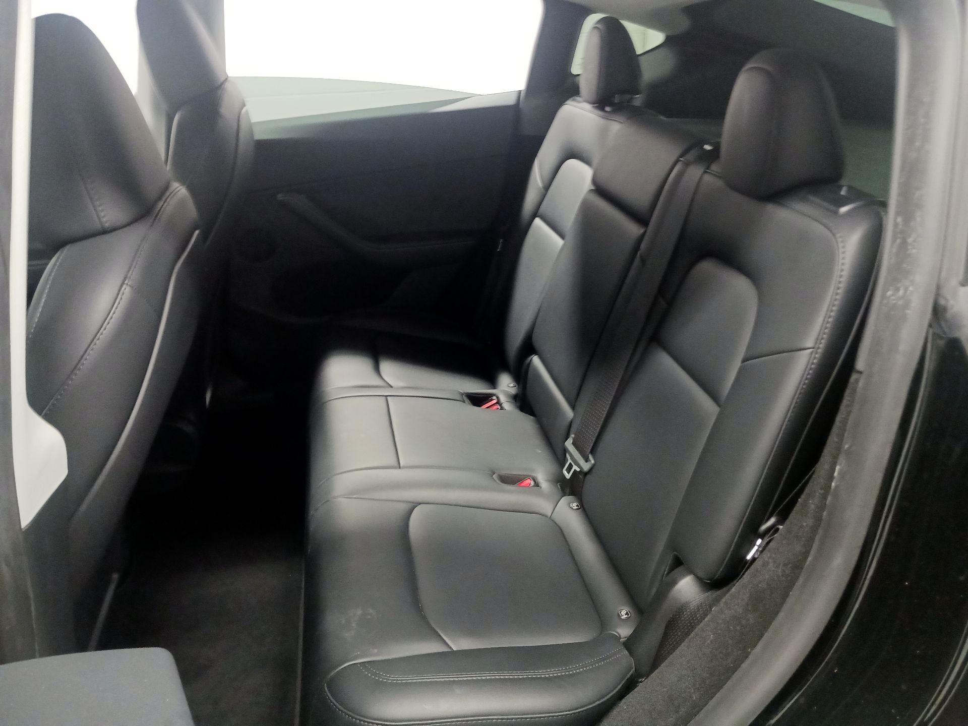 Thumbnail: 2023 Tesla Model Y - 14