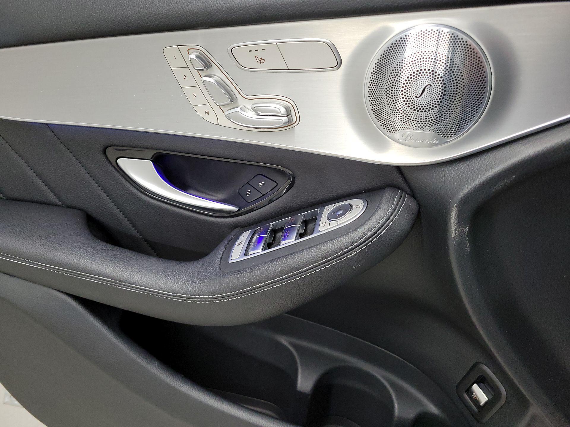 Thumbnail: 2020 Mercedes-Benz GLC - 10