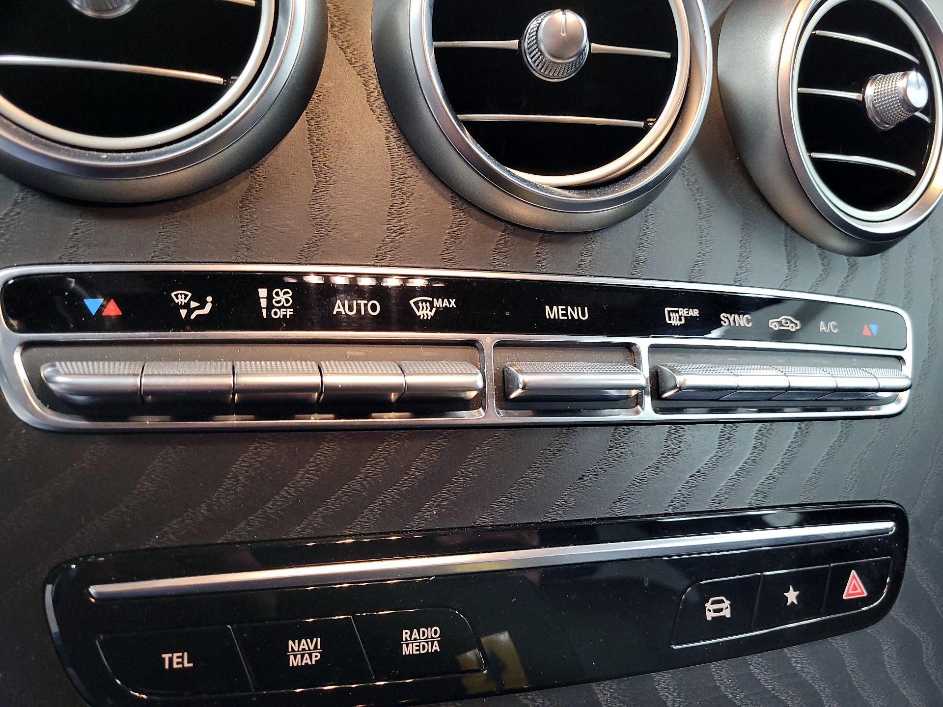 Thumbnail: 2020 Mercedes-Benz GLC - 15