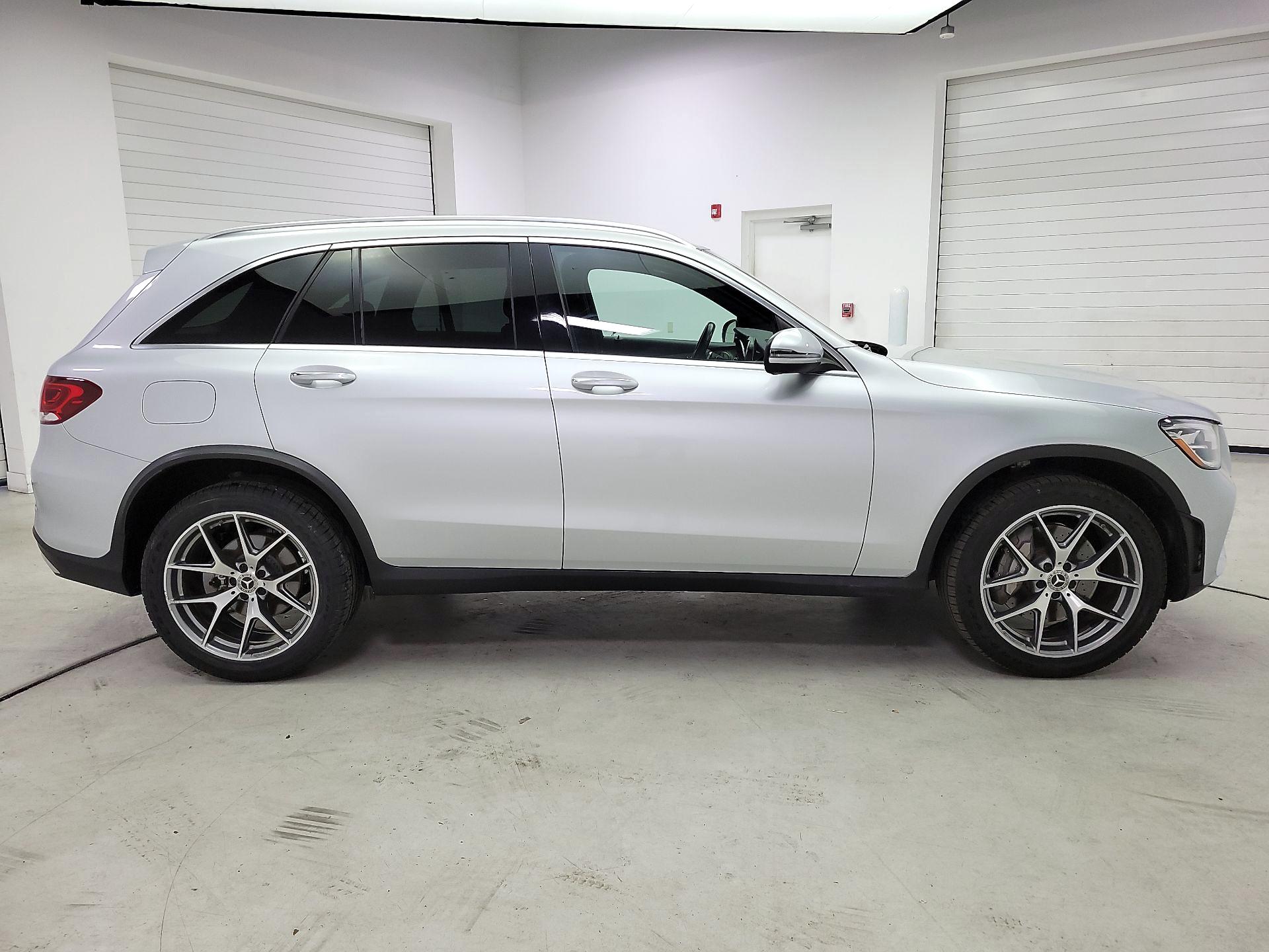 Thumbnail: 2020 Mercedes-Benz GLC - 4