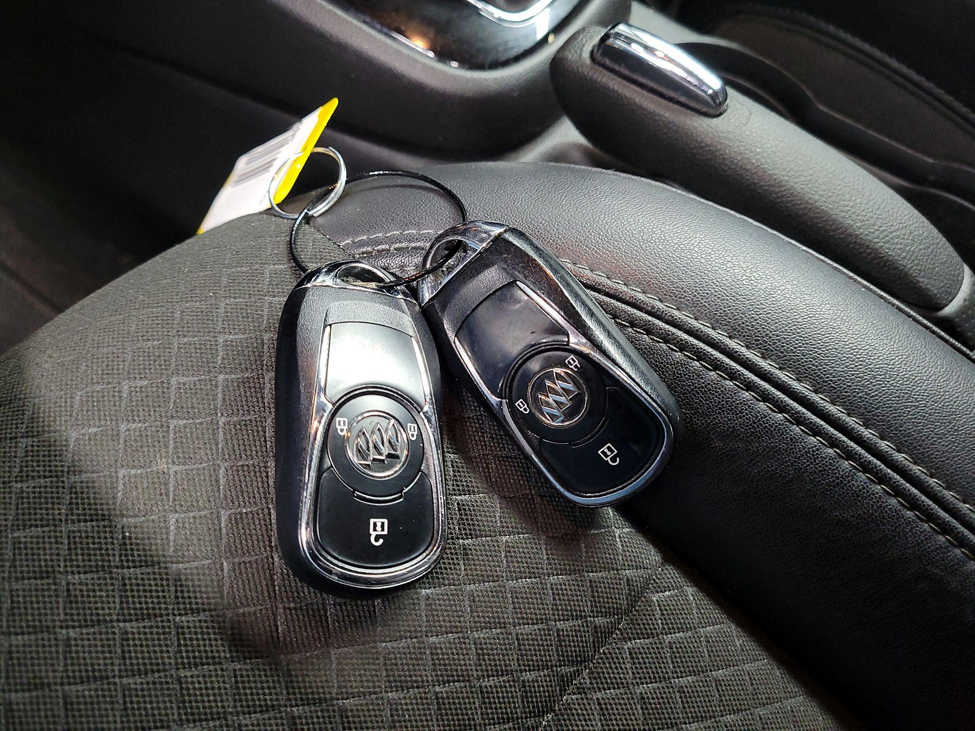 Thumbnail: 2017 Buick Encore - 20