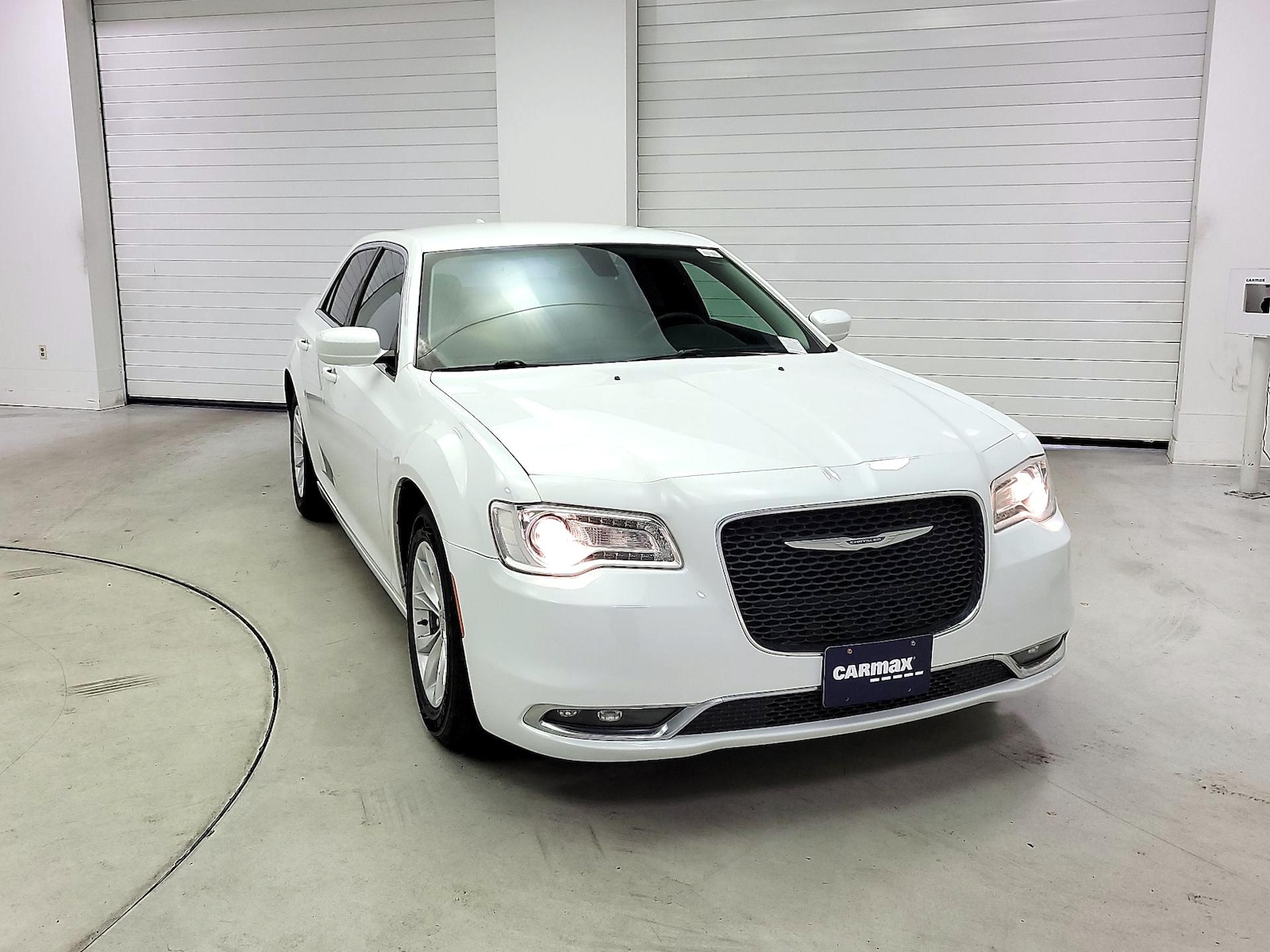 2016 Chrysler 300 Limited