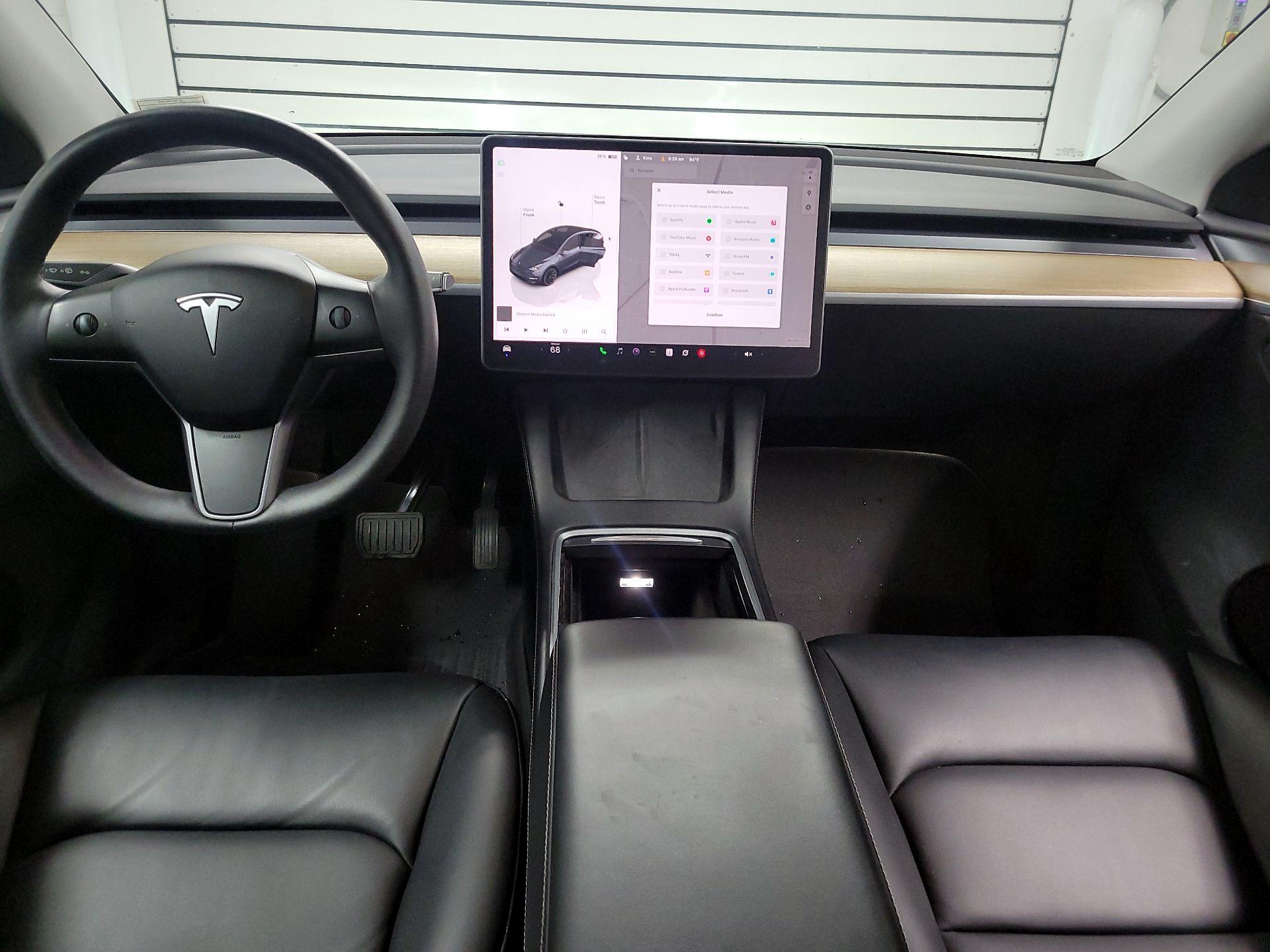 Thumbnail: 2023 Tesla Model Y - 9