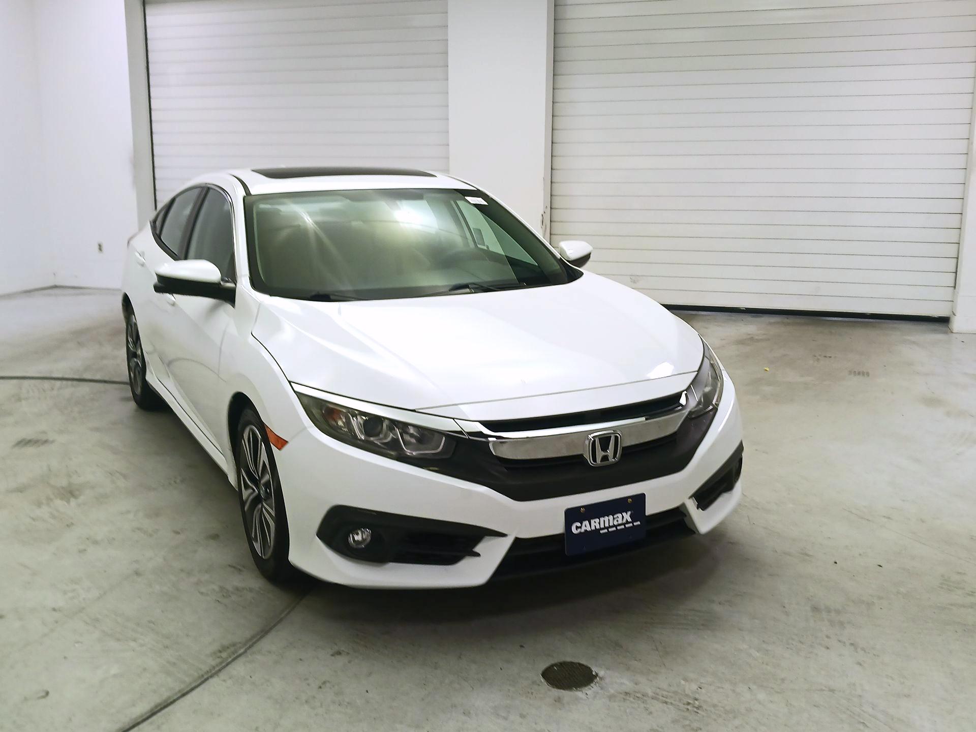 Thumbnail: 2016 Honda Civic - 1