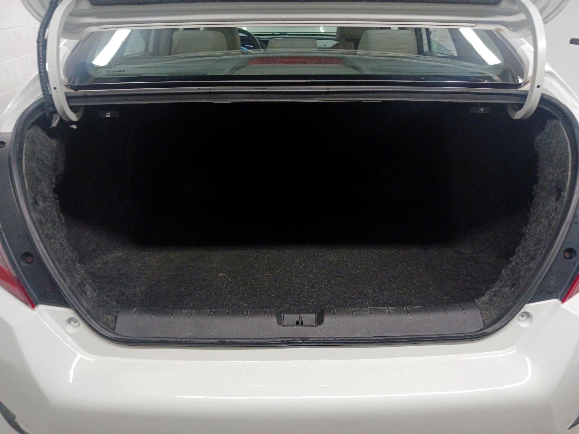 Thumbnail: 2016 Honda Civic - 16