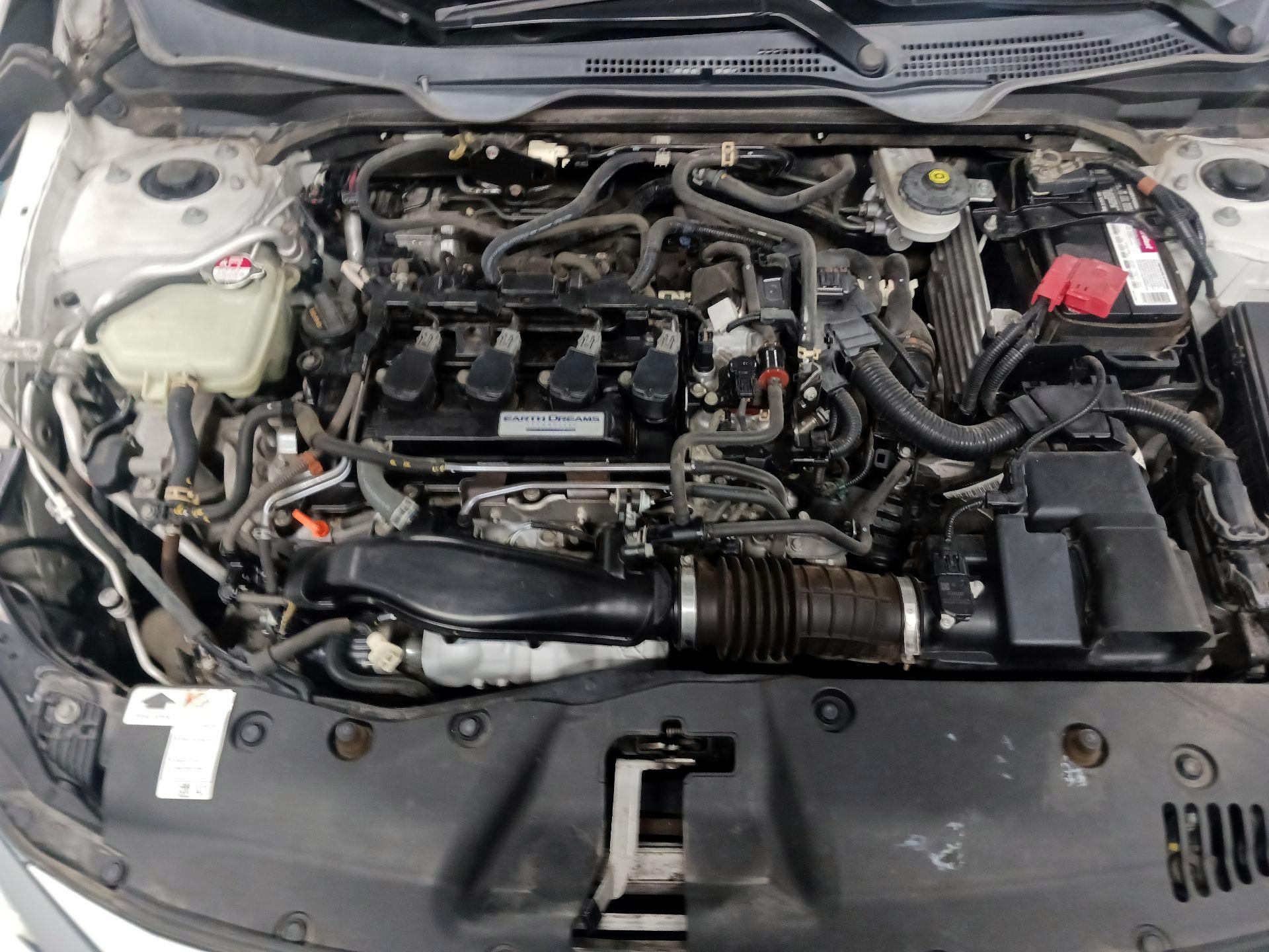 Thumbnail: 2016 Honda Civic - 17