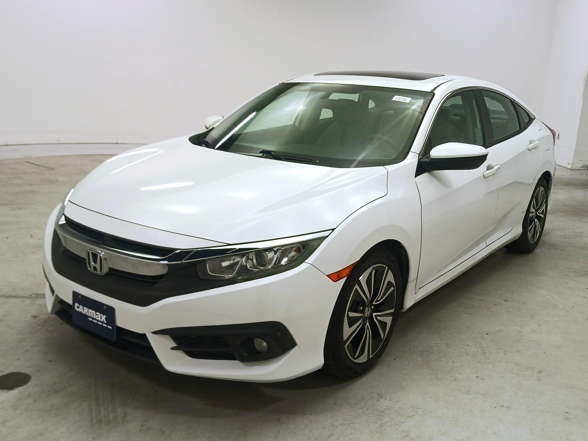Thumbnail: 2016 Honda Civic - 3