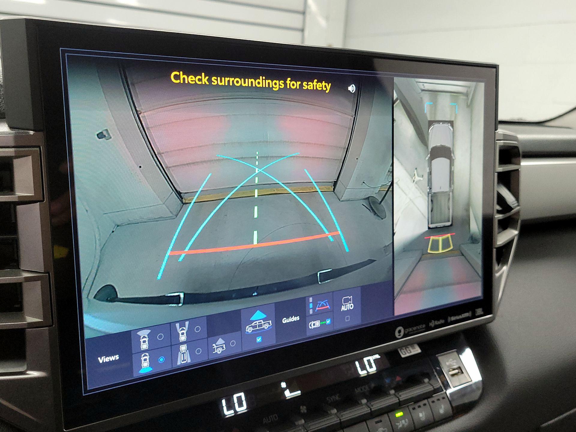 Thumbnail: 2024 Toyota Tundra - 11