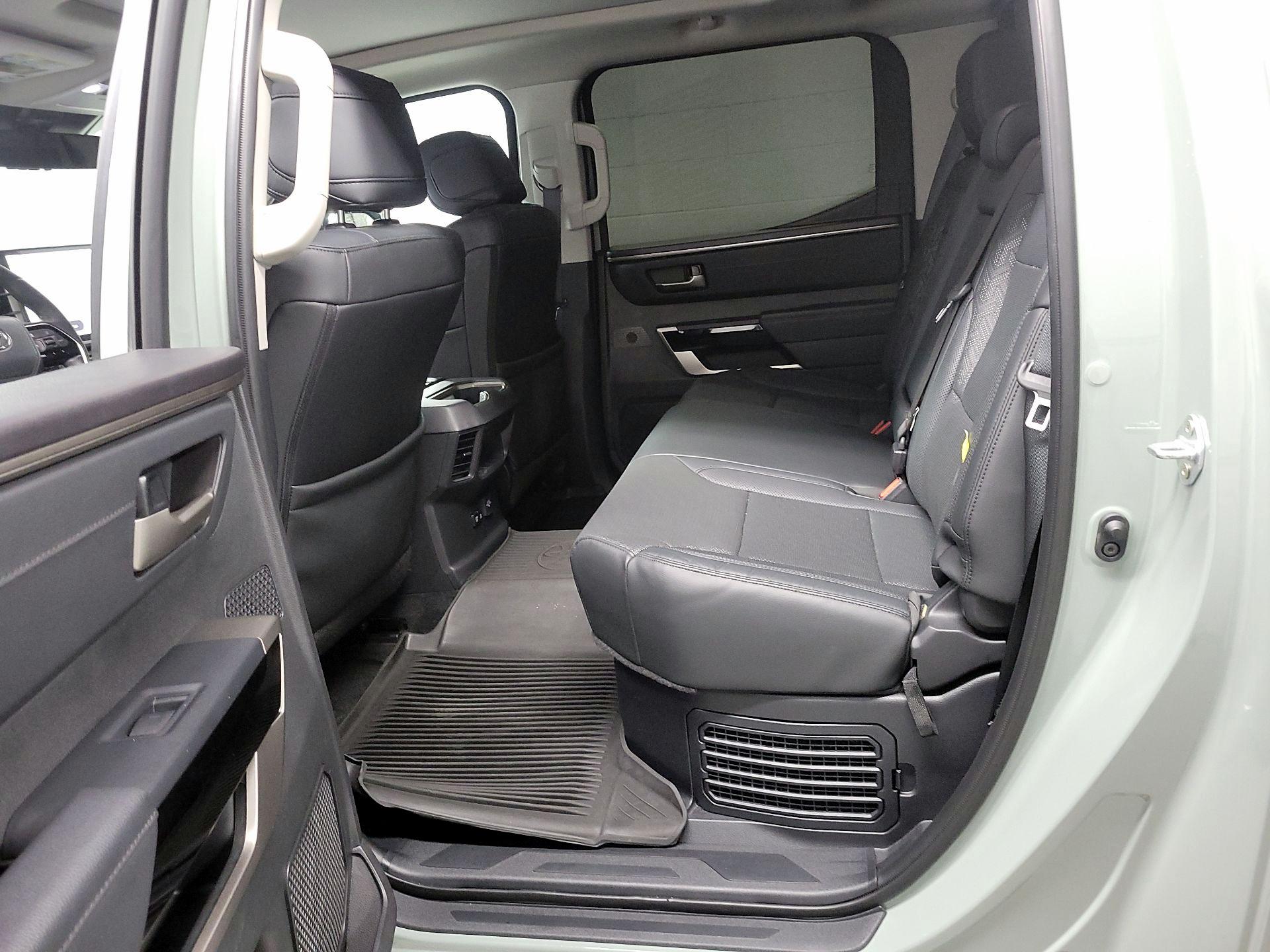 Thumbnail: 2024 Toyota Tundra - 15