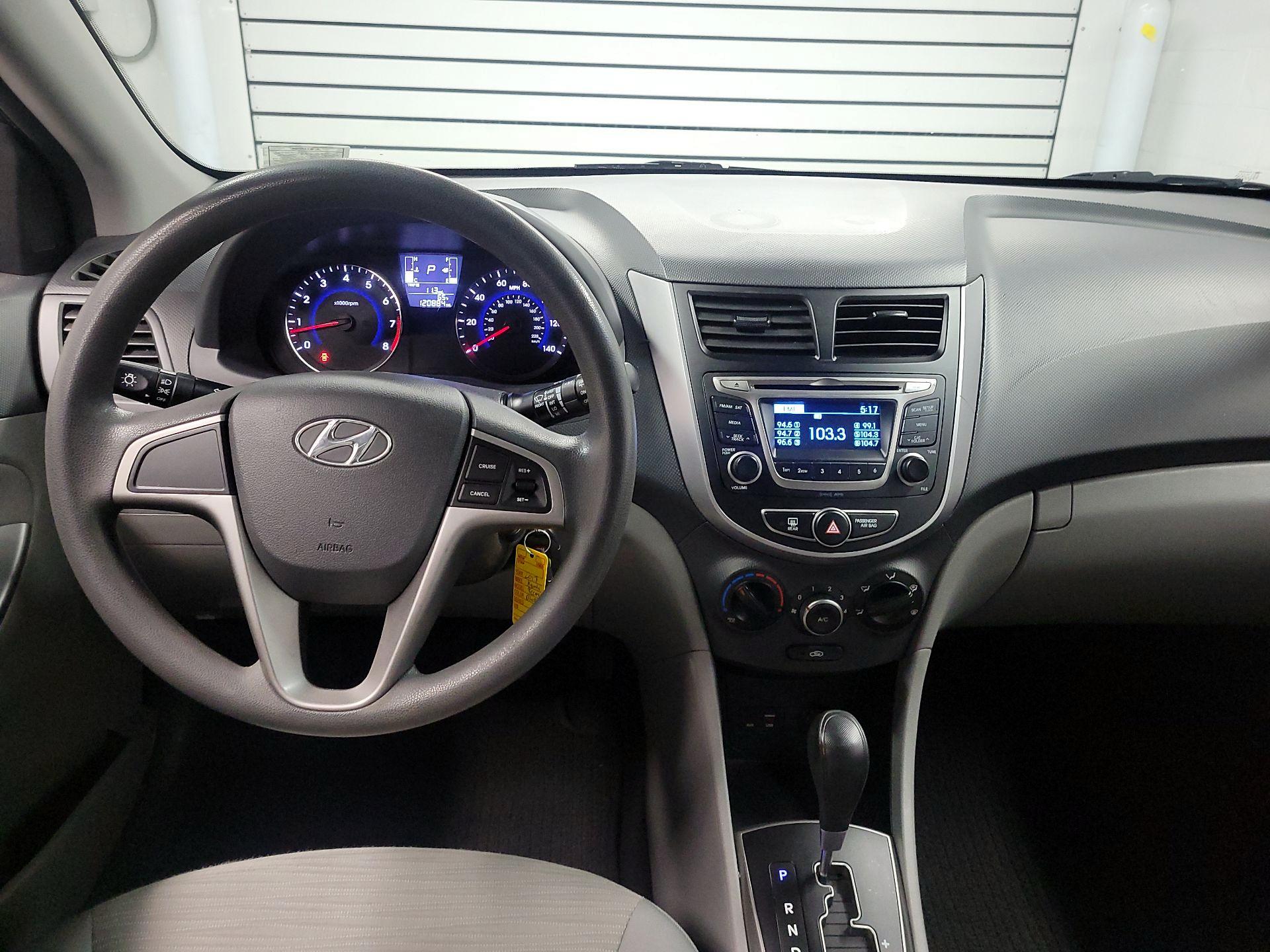 Thumbnail: 2017 Hyundai Accent - 9