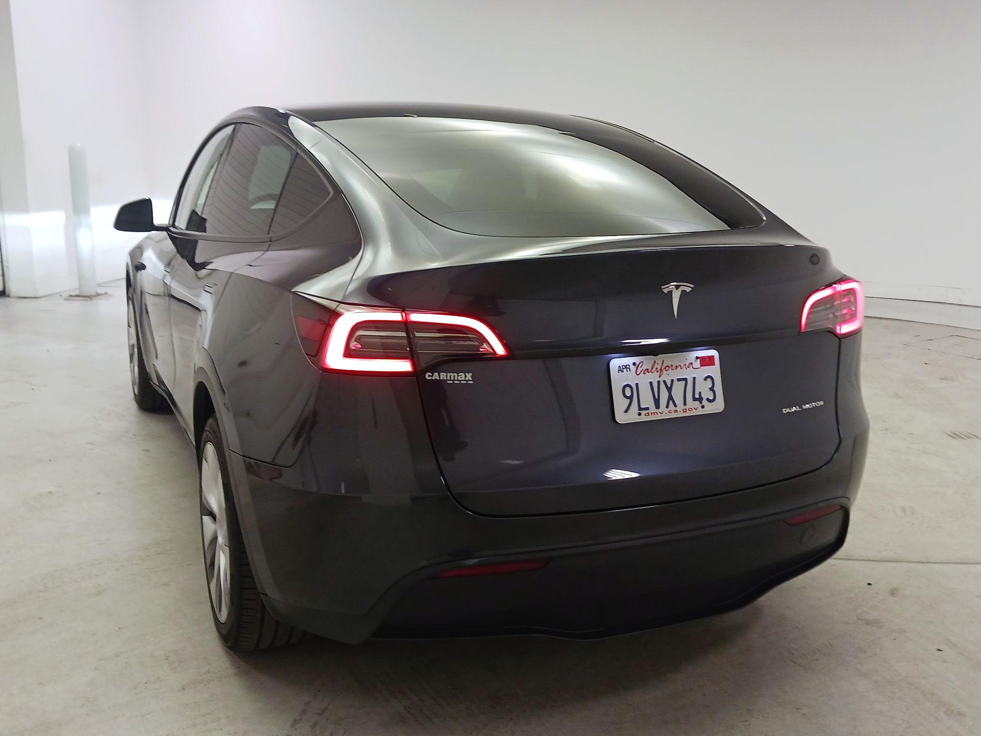 Thumbnail: 2024 Tesla Model Y - 7