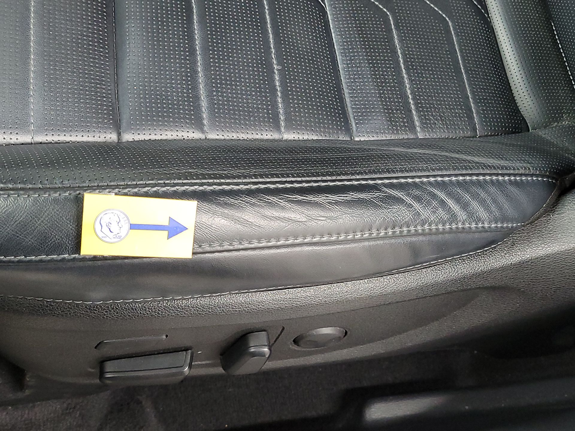 Thumbnail: 2020 Kia Telluride - 19