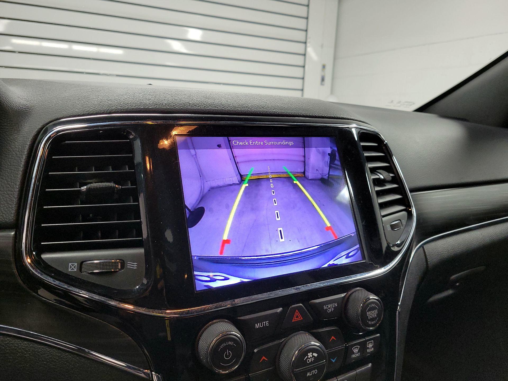 Thumbnail: 2019 Jeep Grand Cherokee - 13