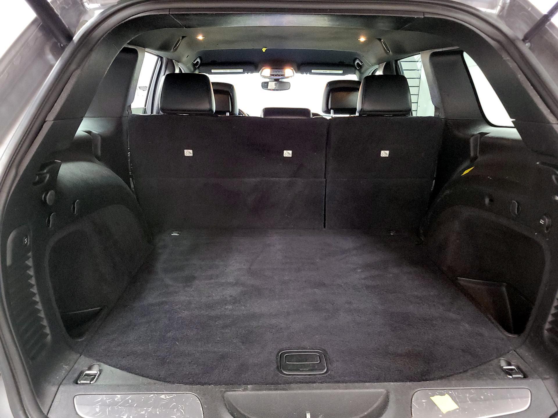 Thumbnail: 2019 Jeep Grand Cherokee - 19