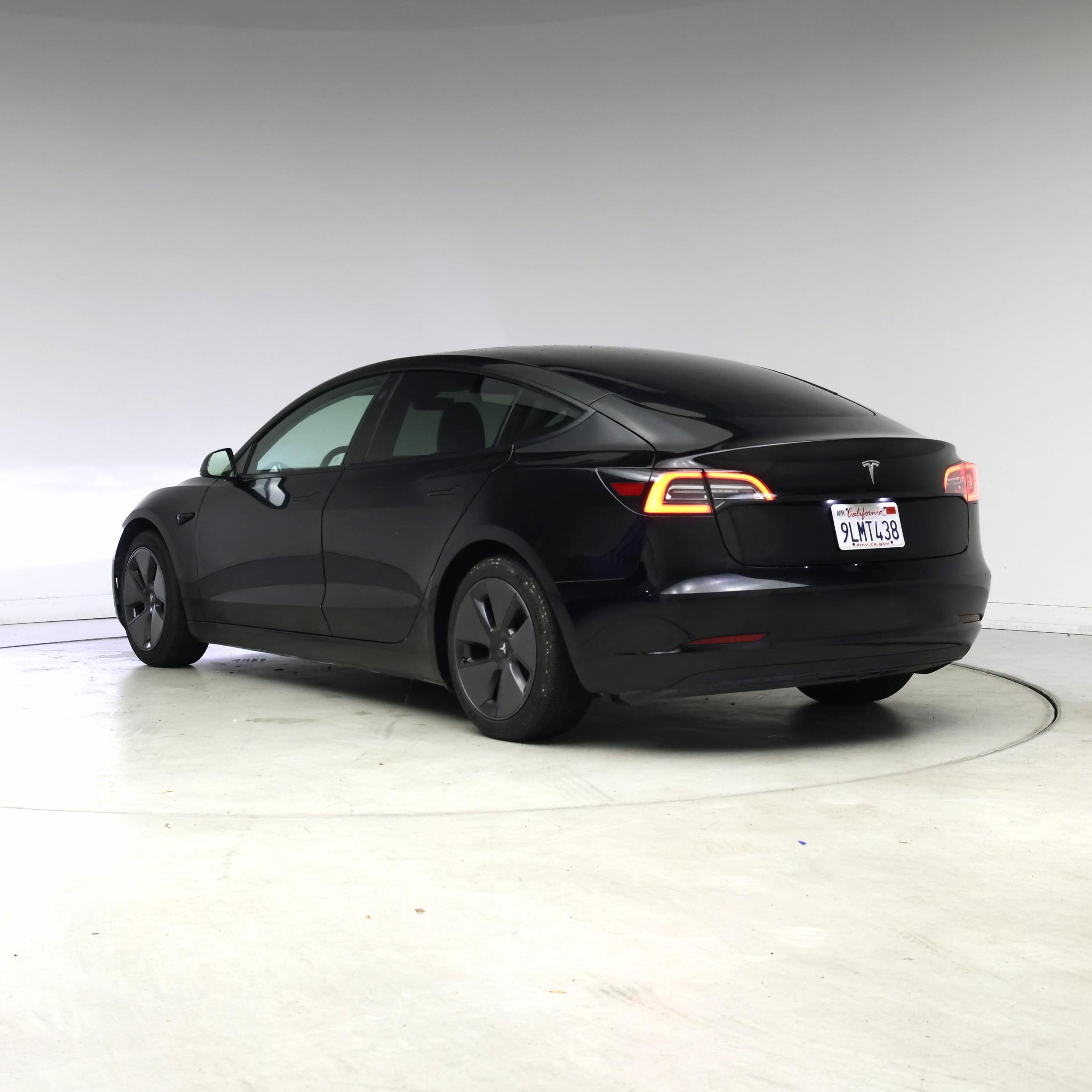 Thumbnail: 2021 Tesla Model 3 - 2