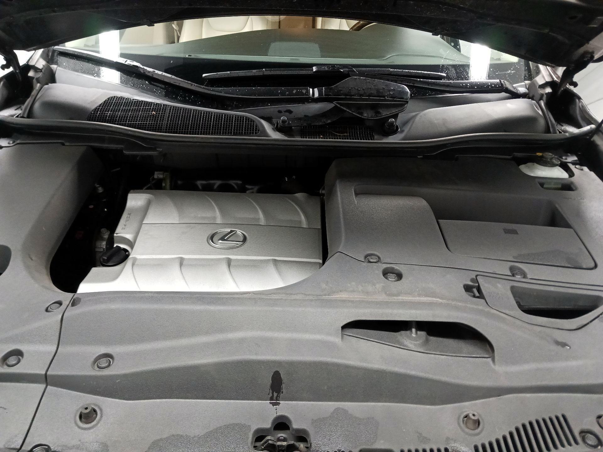 Thumbnail: 2015 Lexus RX - 17