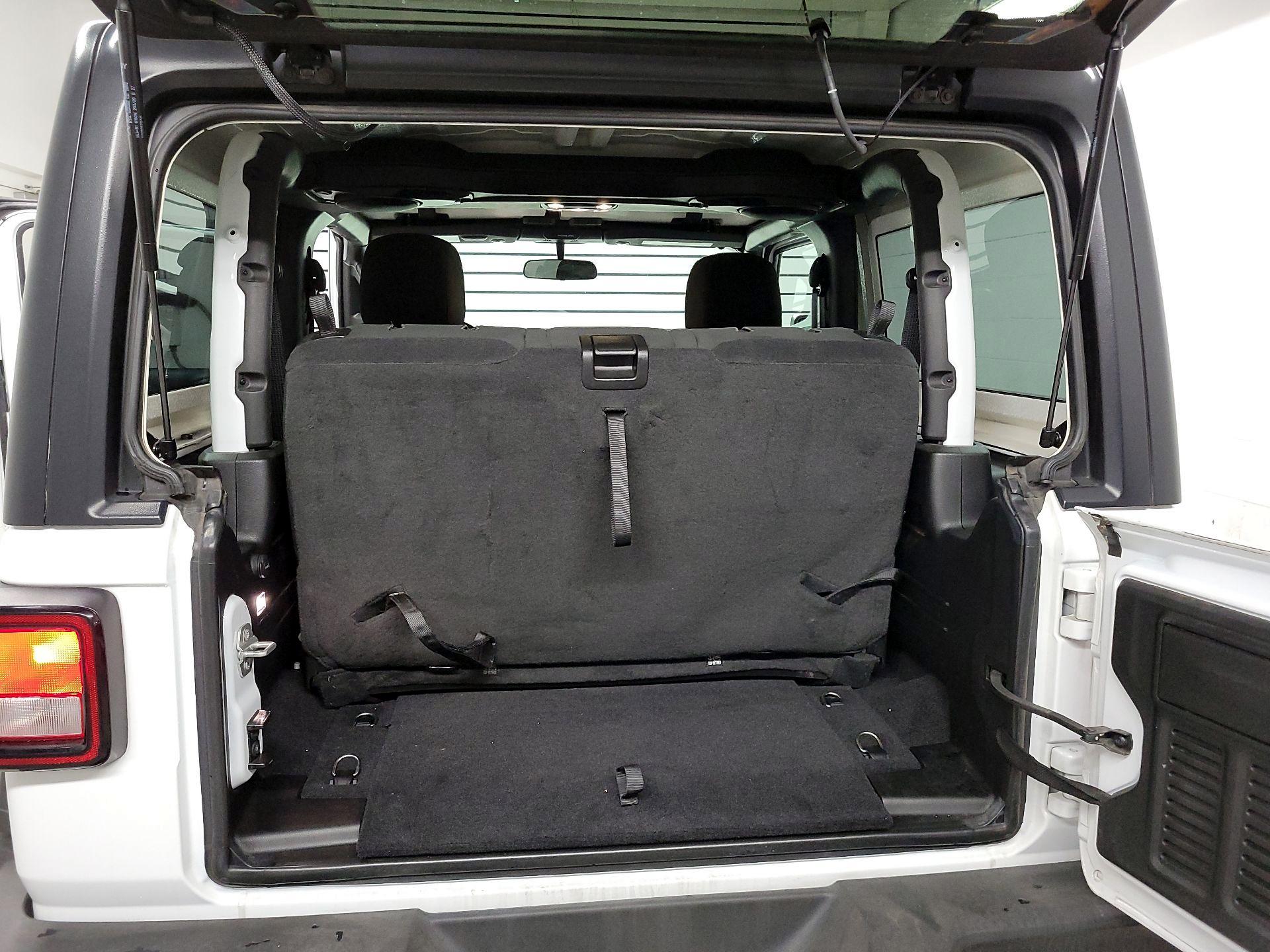 Thumbnail: 2021 Jeep Wrangler - 17