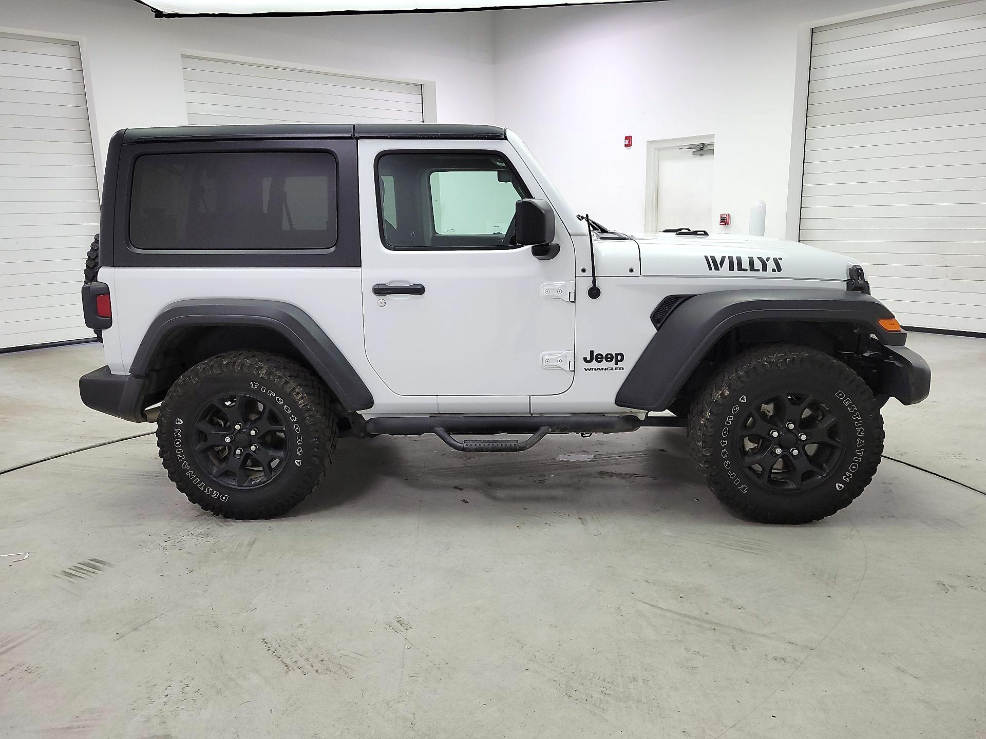 Thumbnail: 2021 Jeep Wrangler - 4