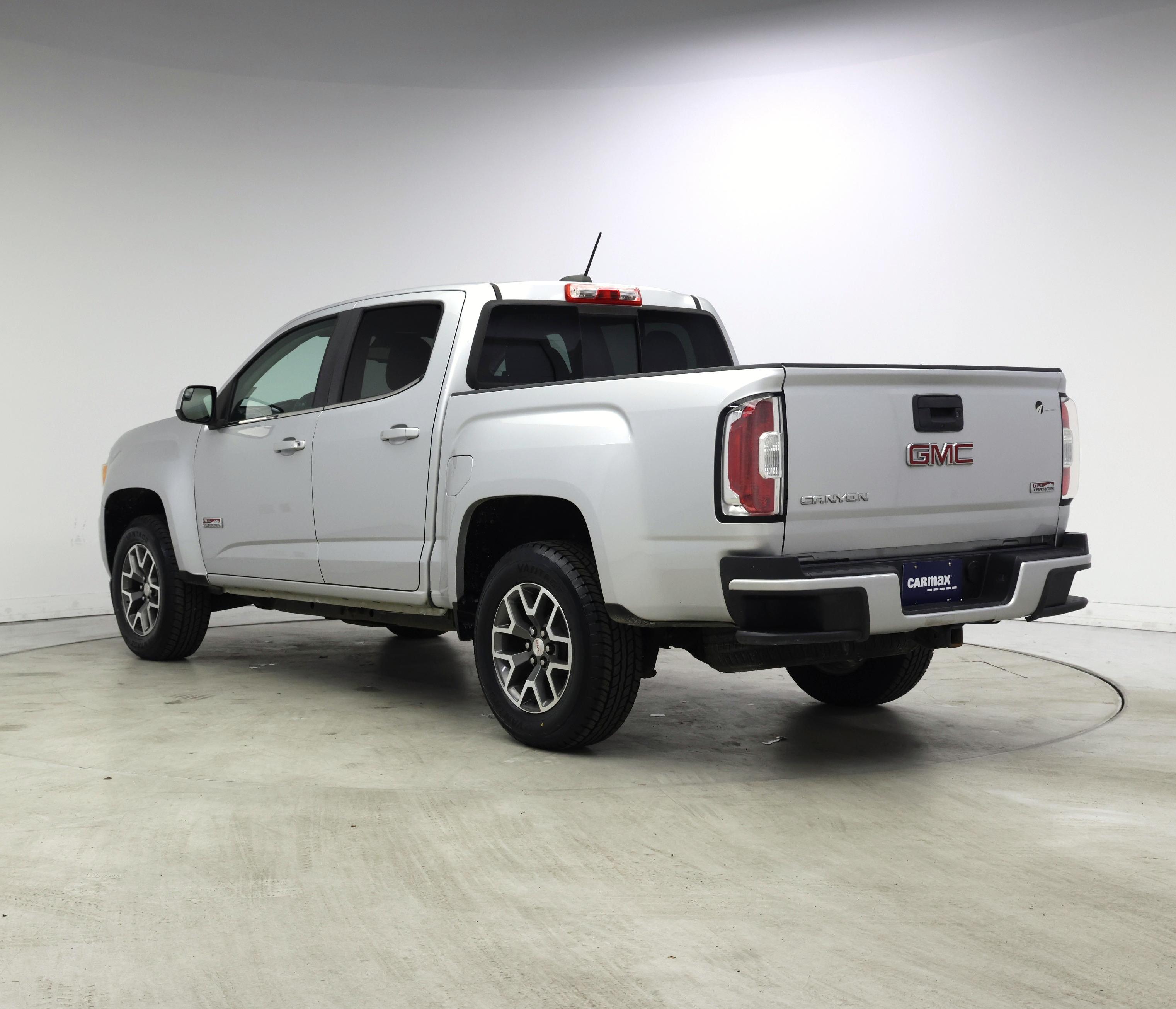 Thumbnail: 2016 GMC Canyon - 2