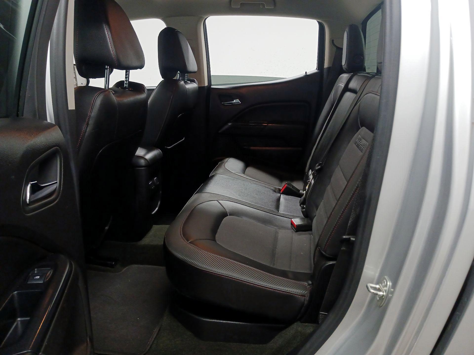 Thumbnail: 2016 GMC Canyon - 19