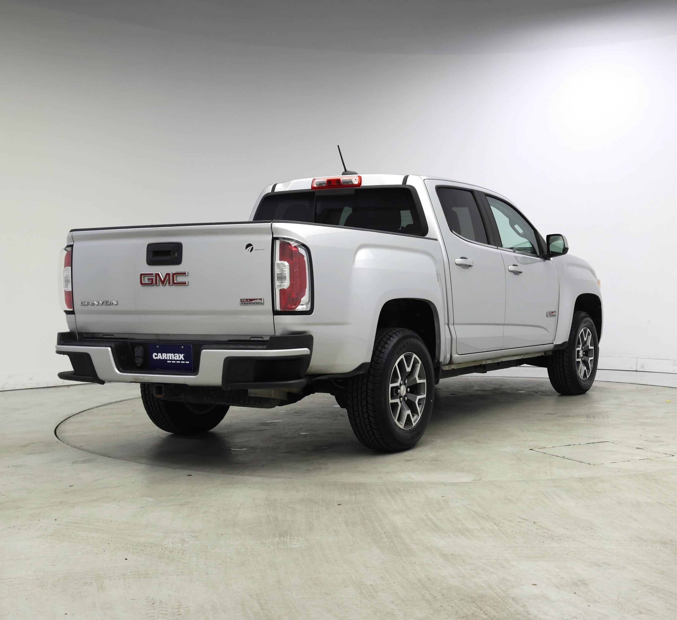 Thumbnail: 2016 GMC Canyon - 8