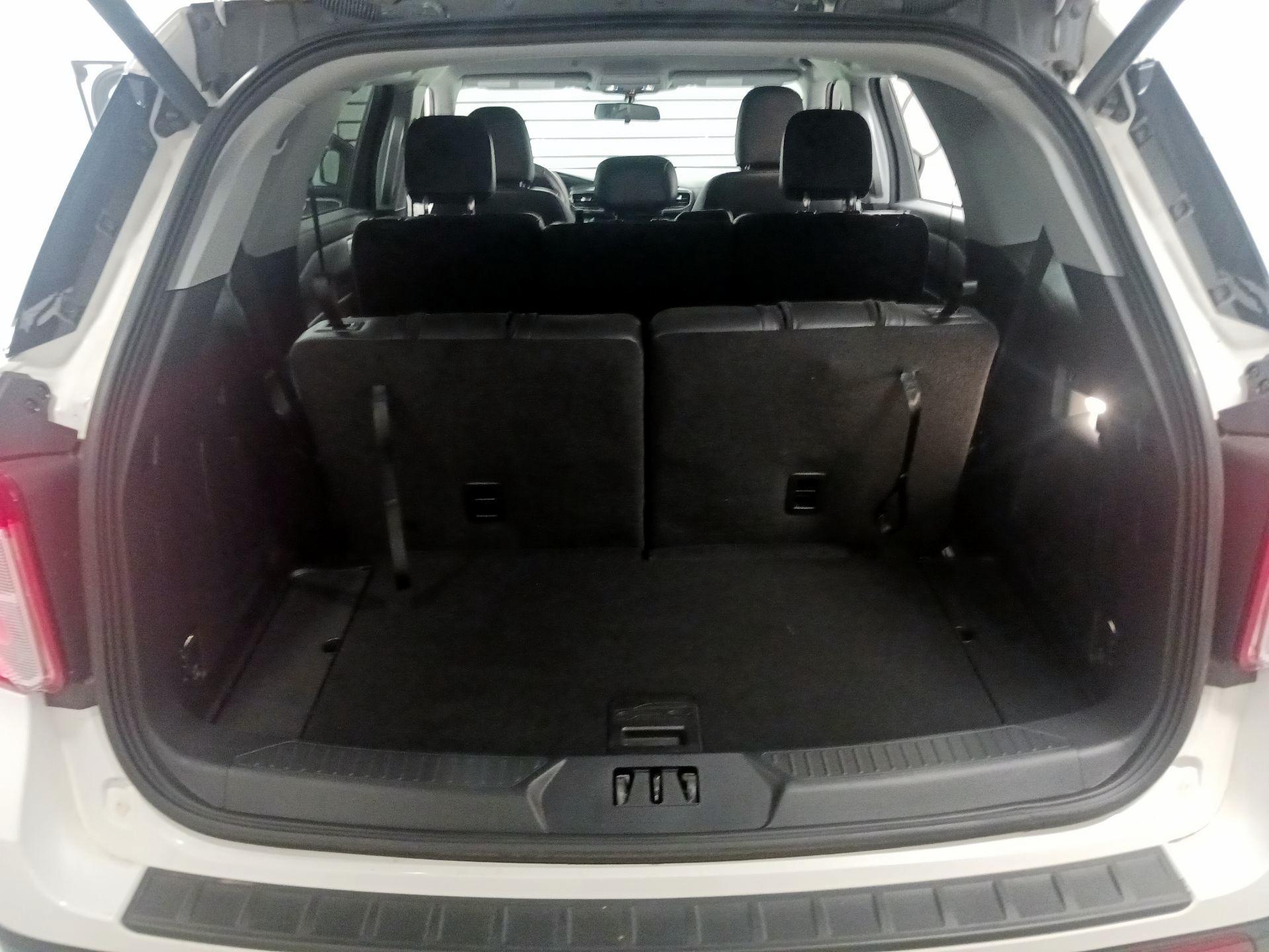 Thumbnail: 2021 Ford Explorer - 19