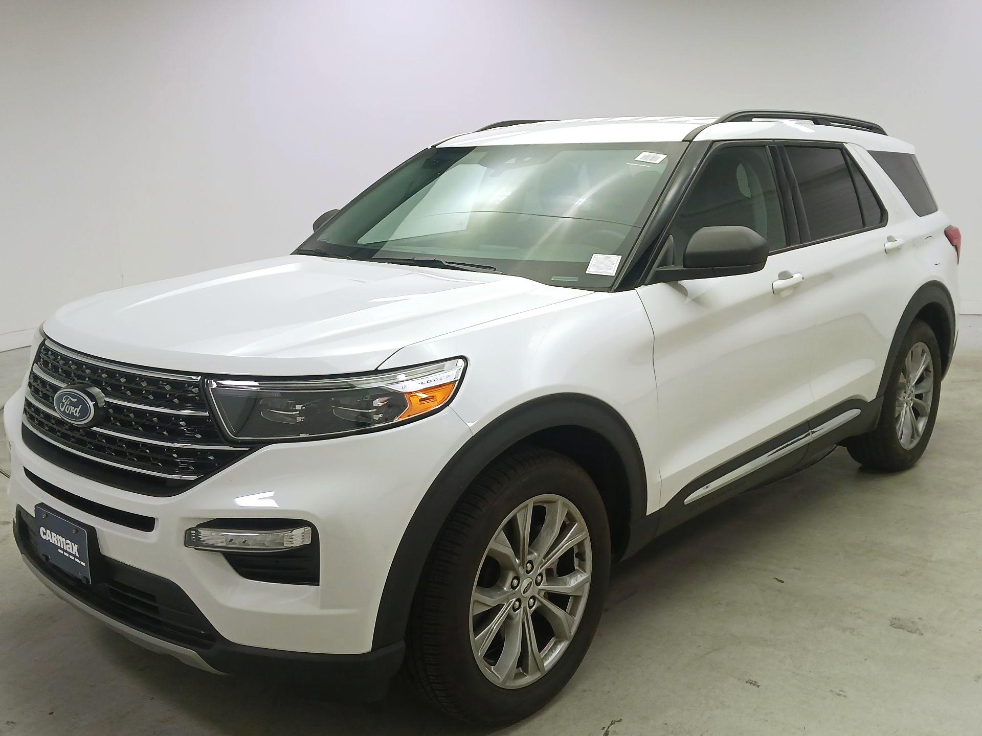 Thumbnail: 2021 Ford Explorer - 3