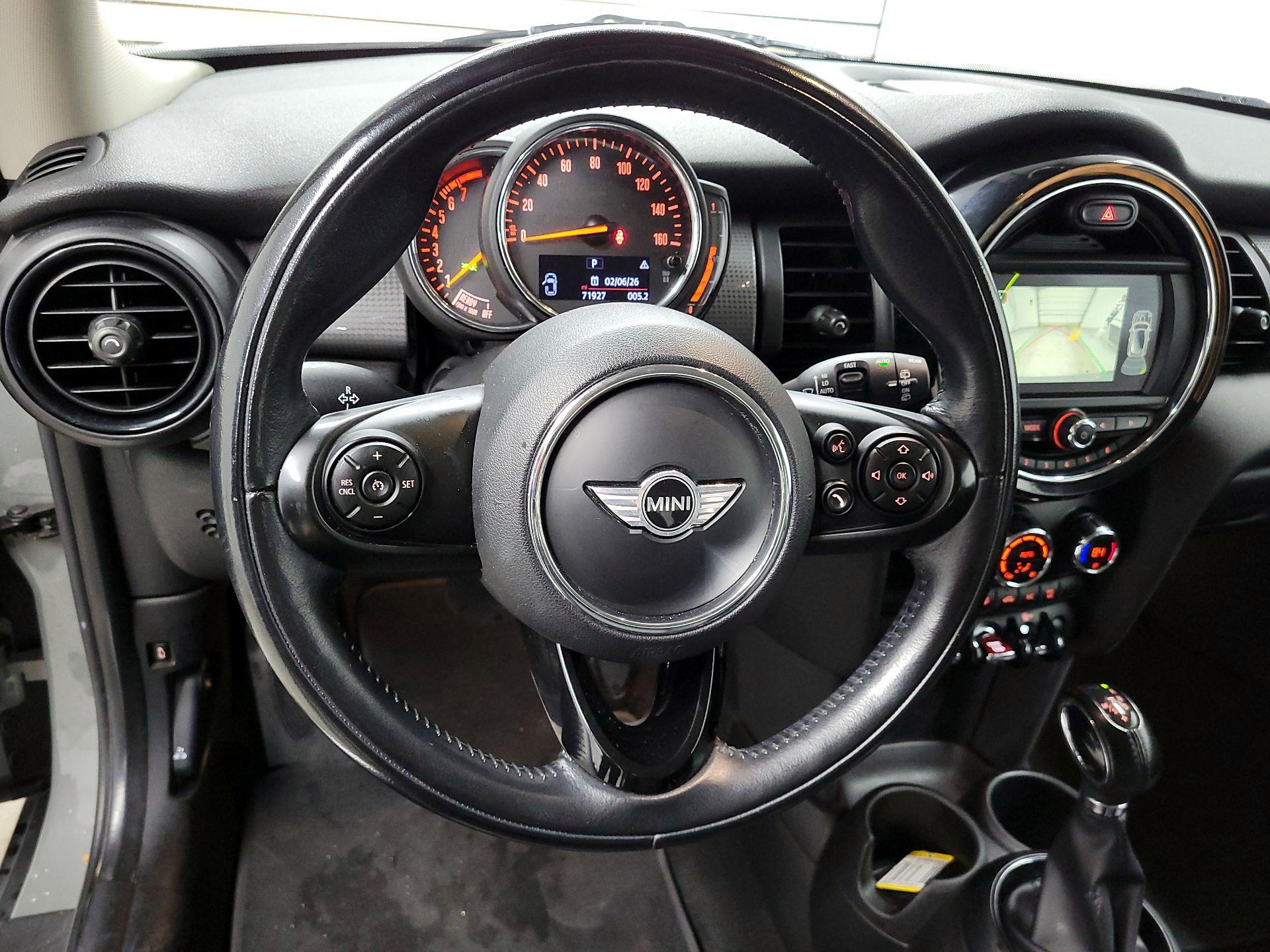 Thumbnail: 2018 MINI Cooper Hardtop - 10