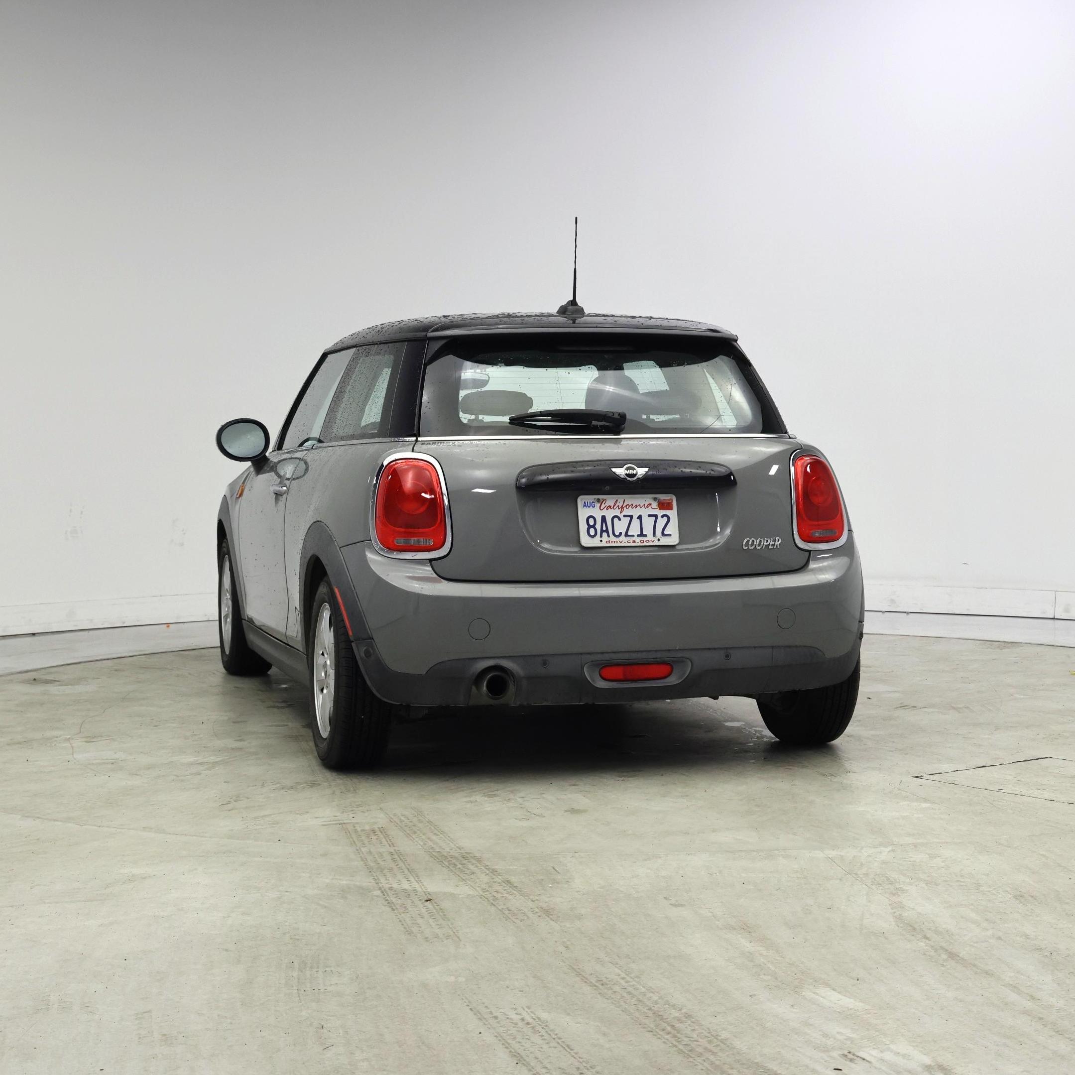 Thumbnail: 2018 MINI Cooper Hardtop - 6