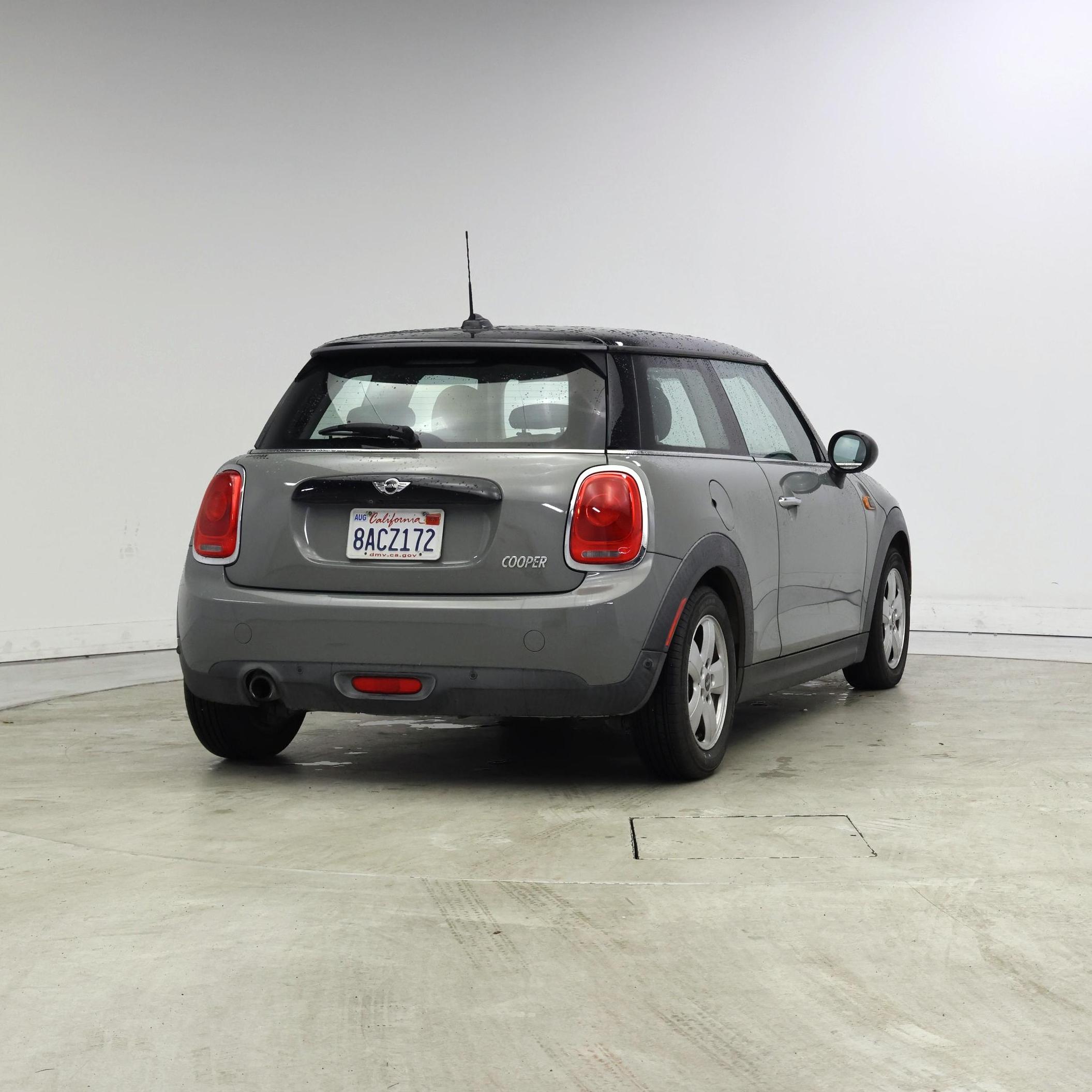 Thumbnail: 2018 MINI Cooper Hardtop - 8