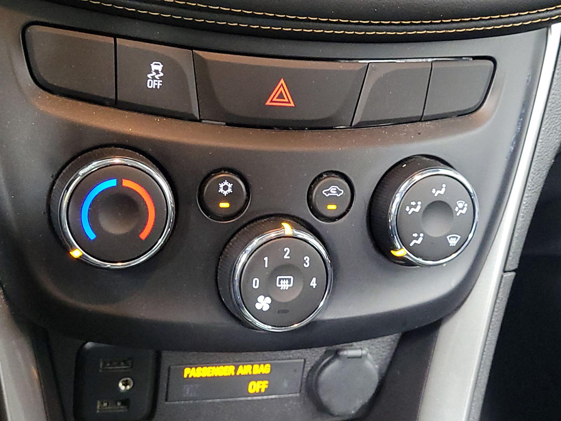 Thumbnail: 2019 Chevrolet Trax - 13