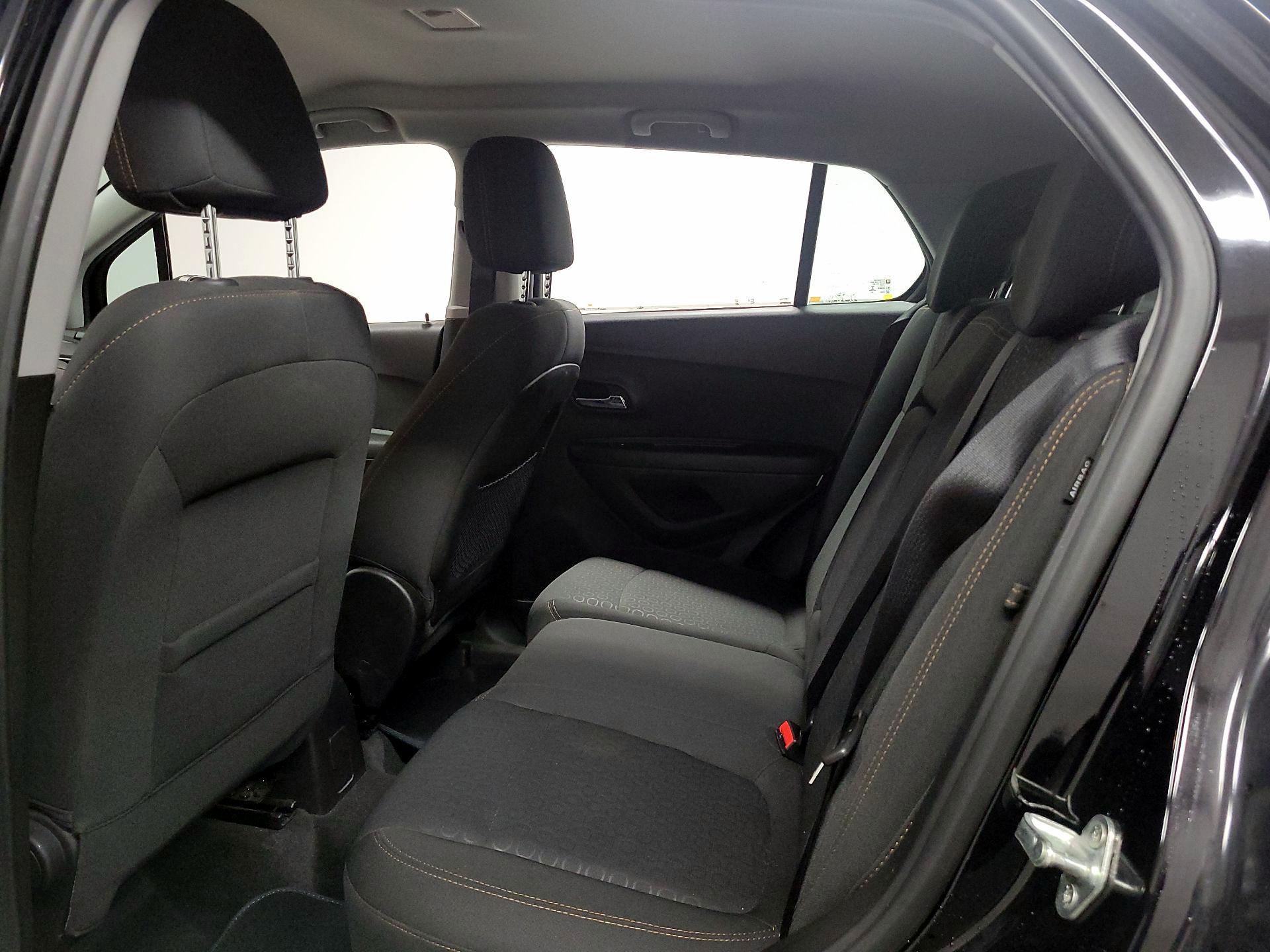 Thumbnail: 2019 Chevrolet Trax - 15