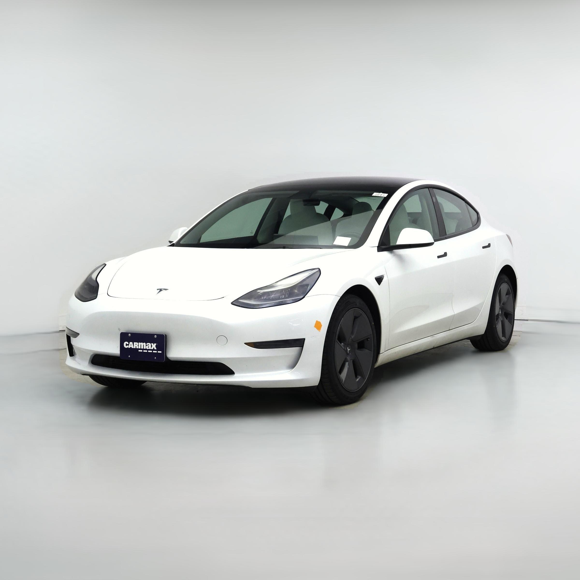 Thumbnail: 2023 Tesla Model 3 - 1
