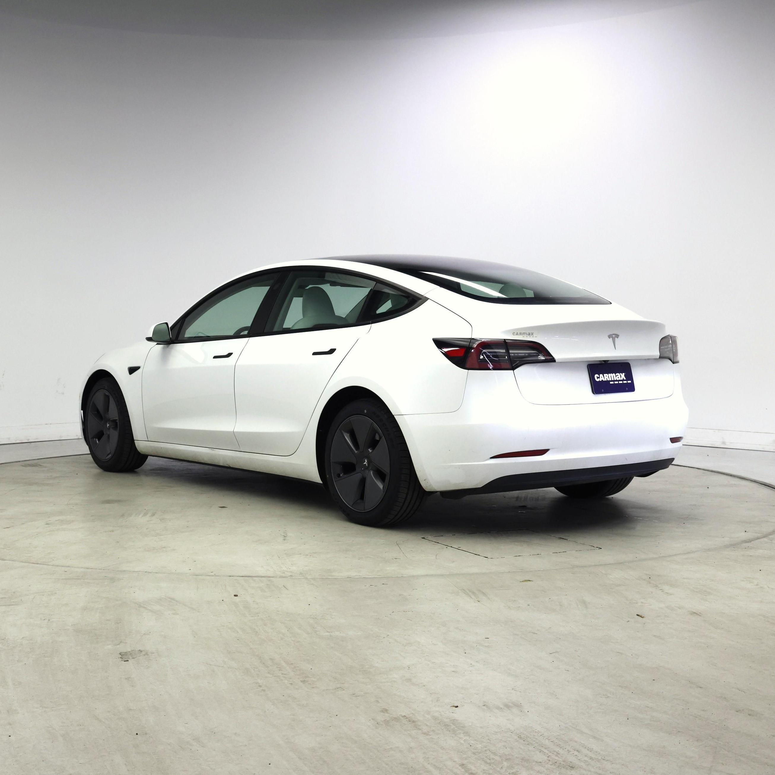 Thumbnail: 2023 Tesla Model 3 - 3