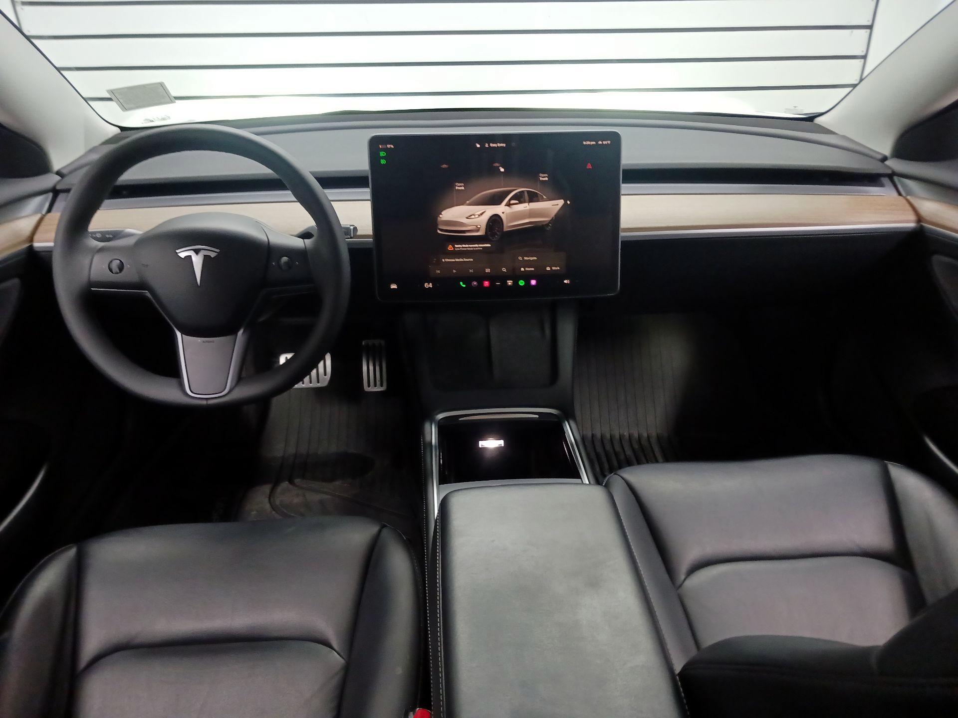 Thumbnail: 2022 Tesla Model 3 - 8