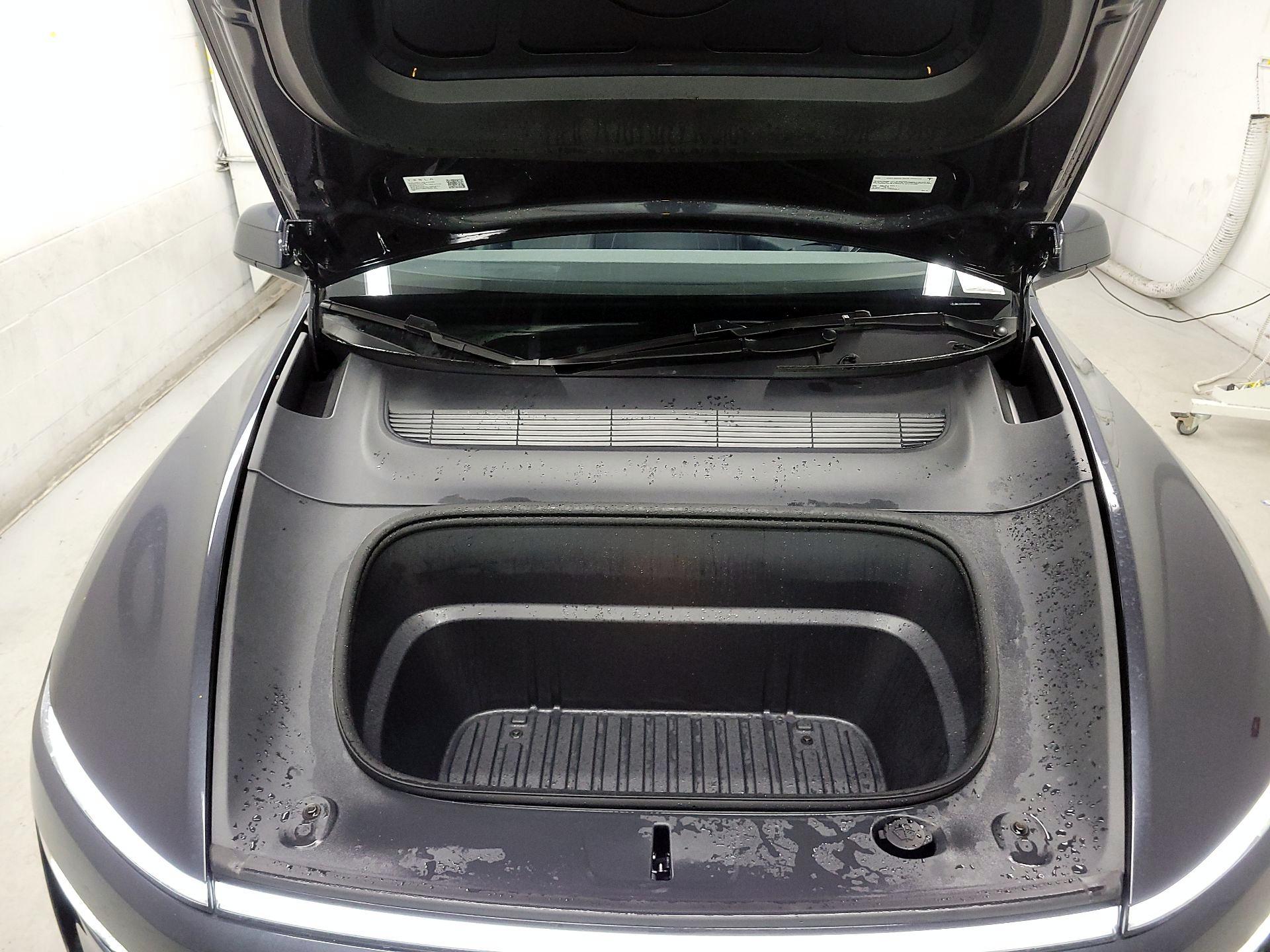 Thumbnail: 2026 Tesla Model Y - 20