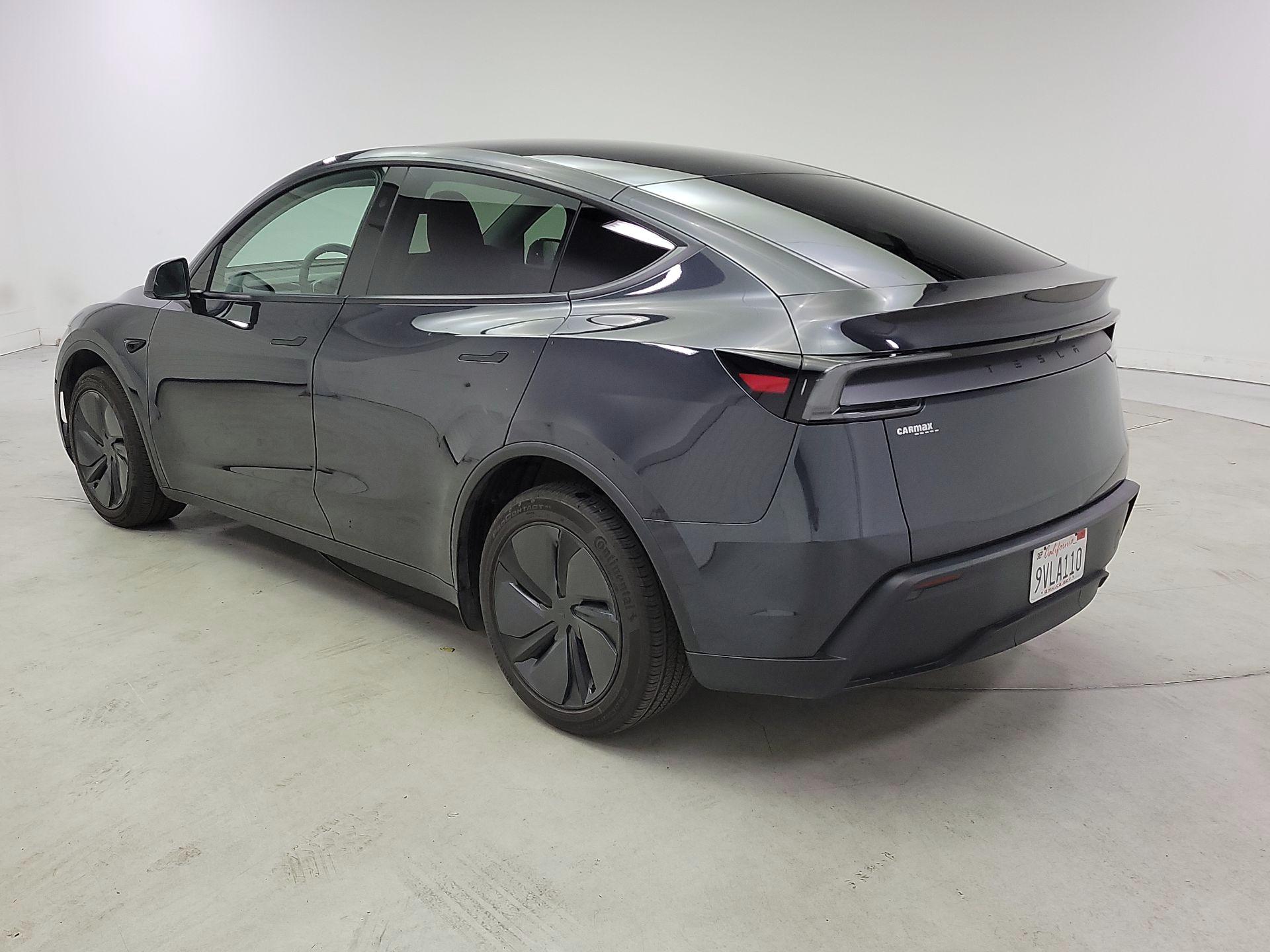 Thumbnail: 2026 Tesla Model Y - 7