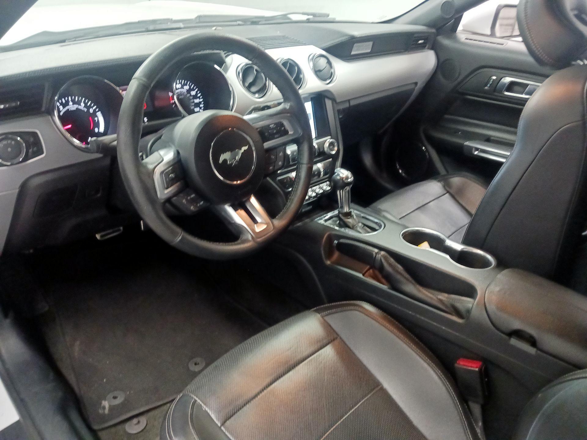 Thumbnail: 2016 Ford Mustang - 9