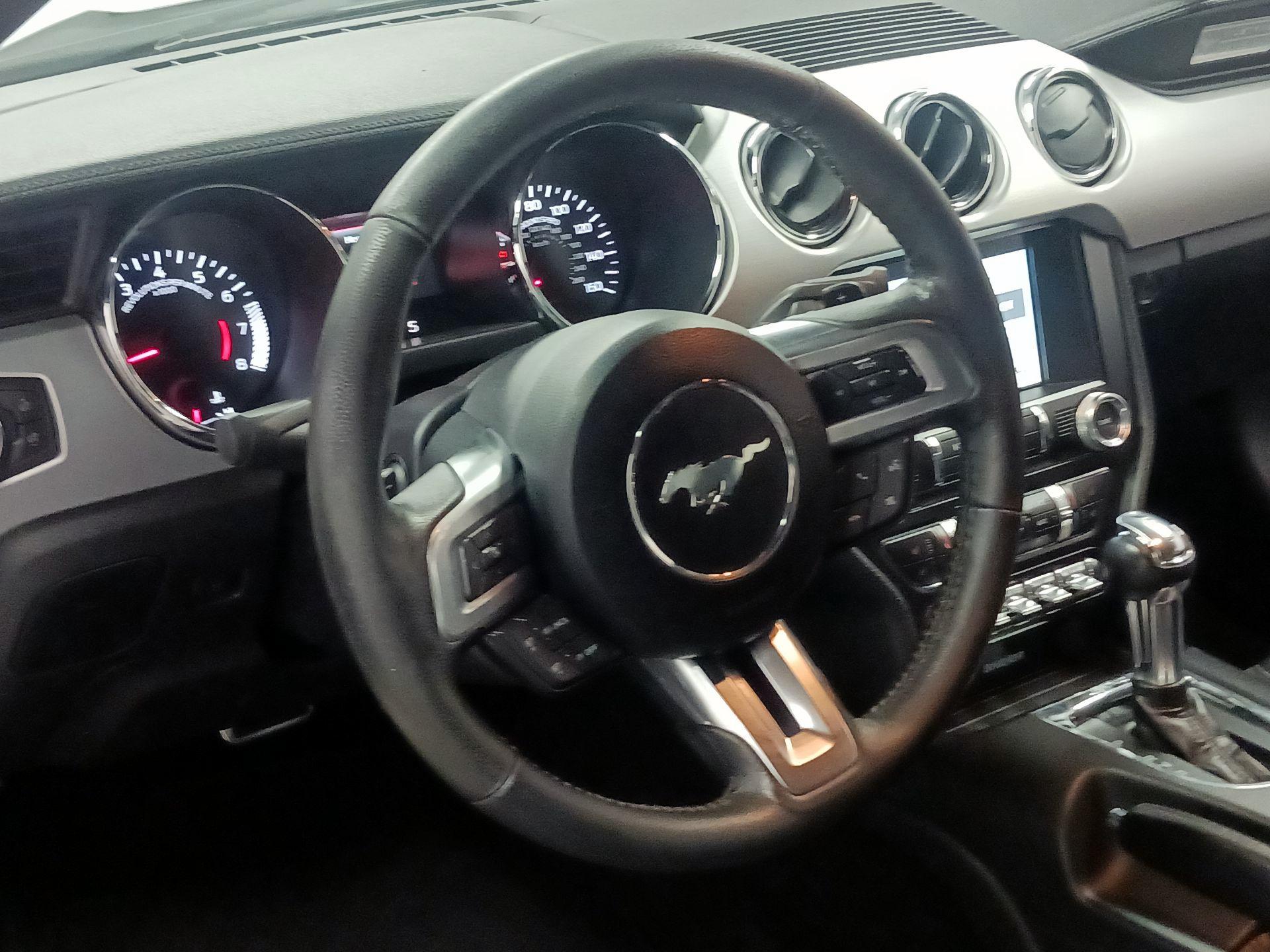 Thumbnail: 2016 Ford Mustang - 10