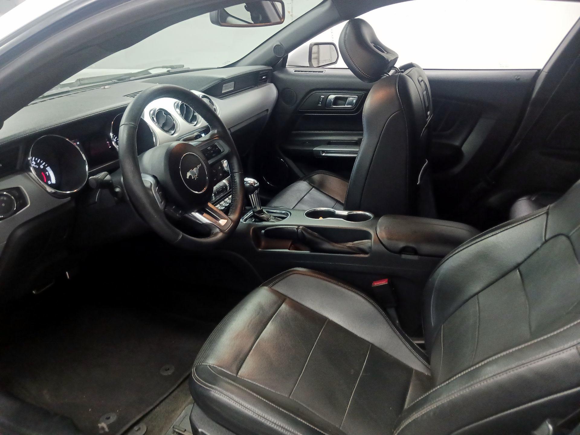 Thumbnail: 2016 Ford Mustang - 11