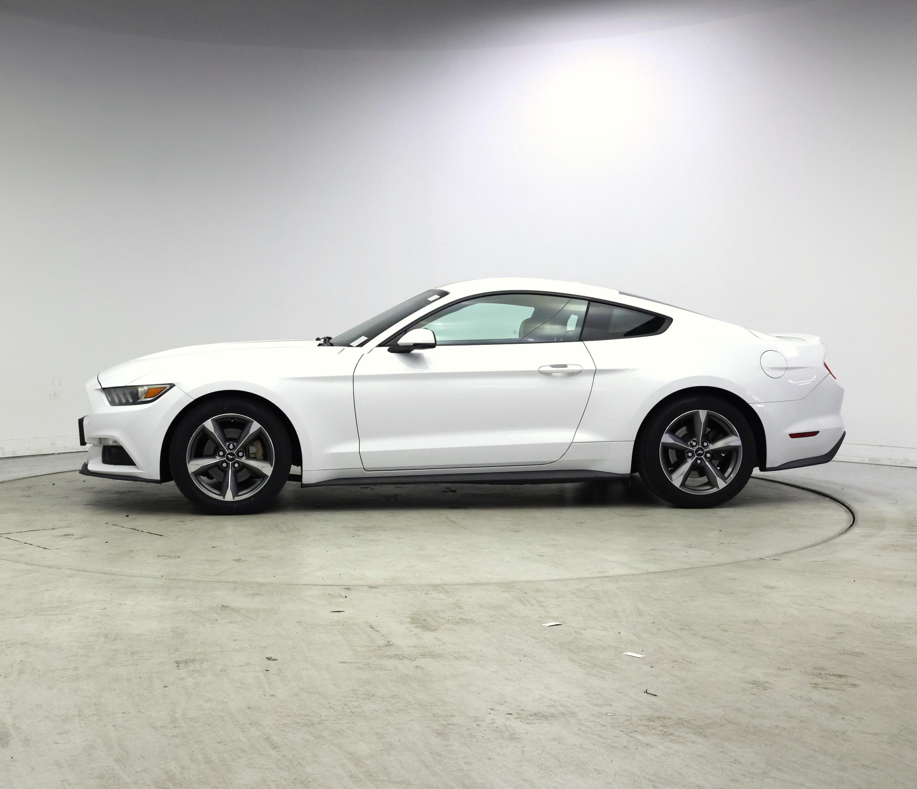 Thumbnail: 2016 Ford Mustang - 3