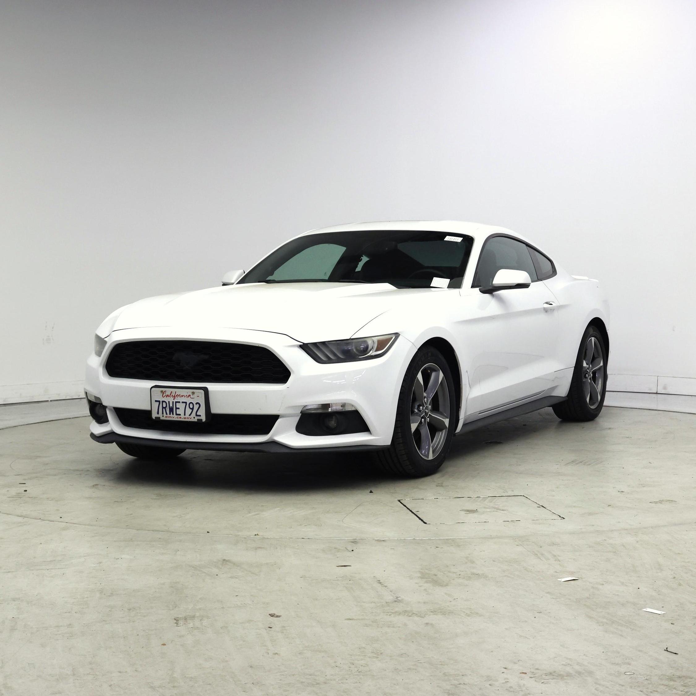 Thumbnail: 2016 Ford Mustang - 4