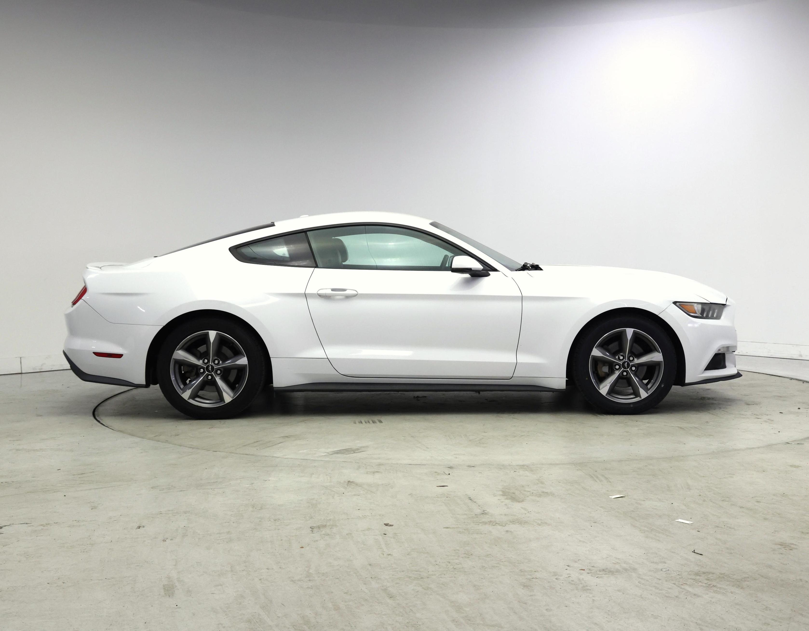 Thumbnail: 2016 Ford Mustang - 7