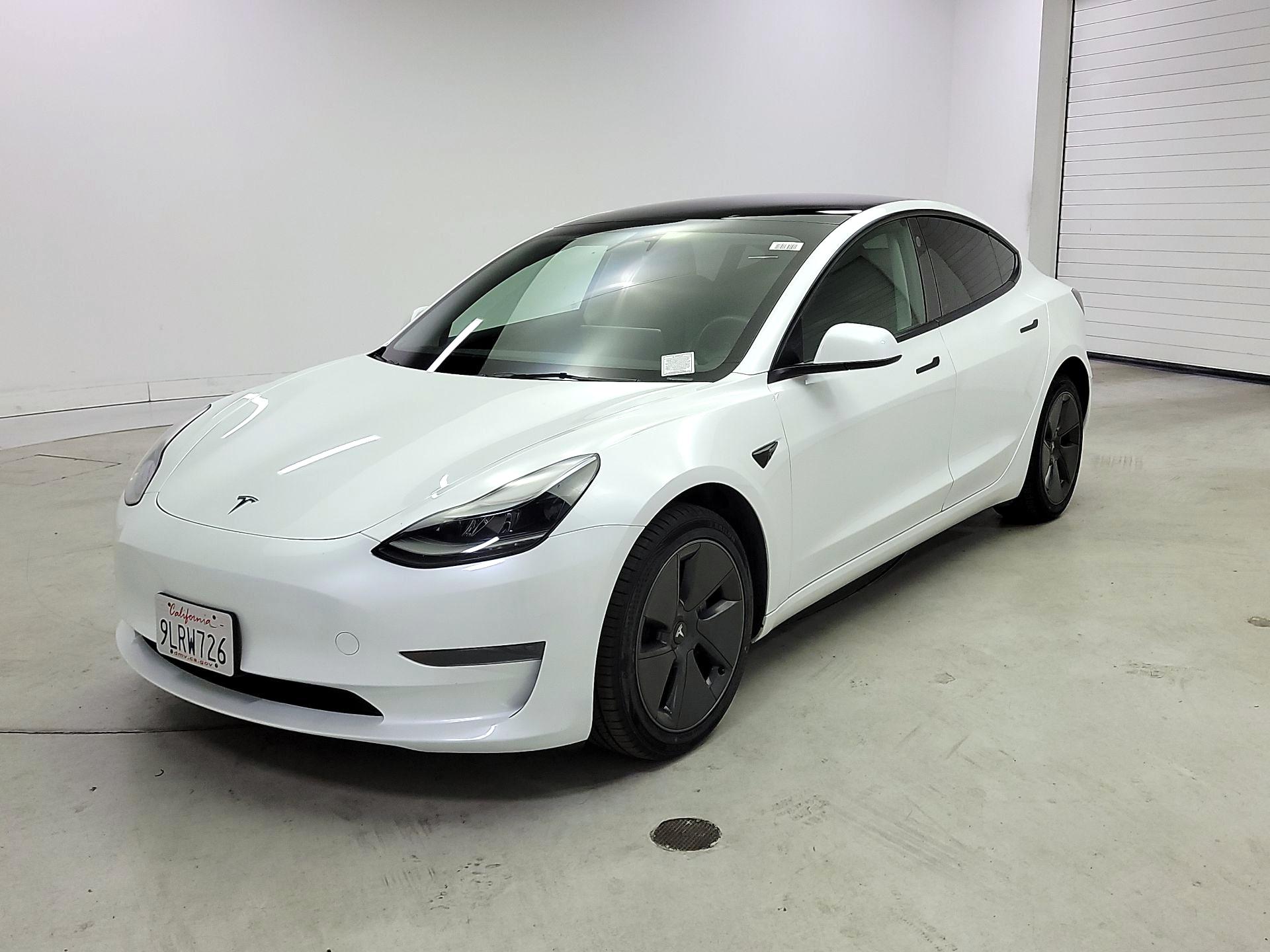 Thumbnail: 2023 Tesla Model 3 - 3