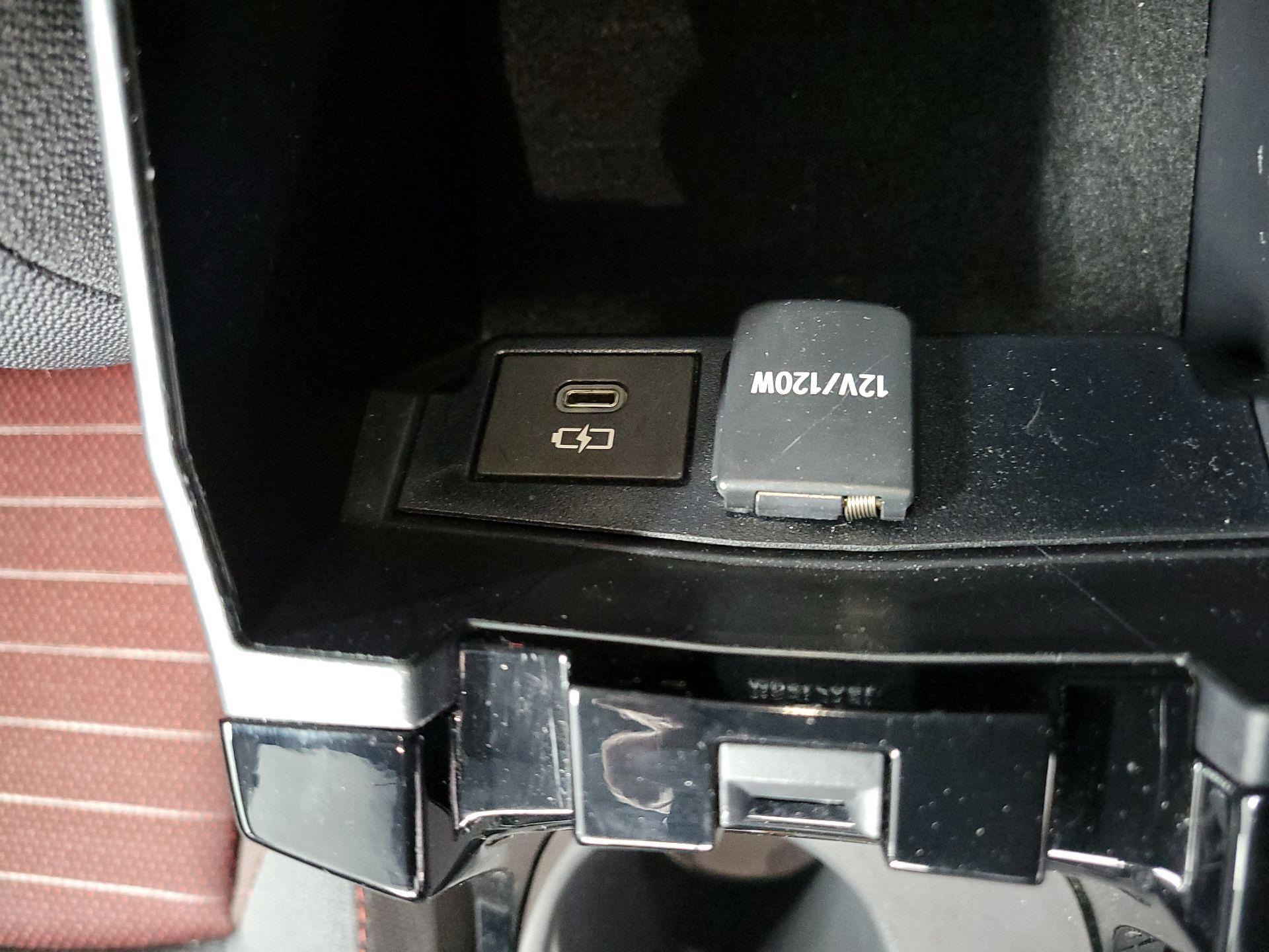 Thumbnail: 2024 Toyota Corolla - 16