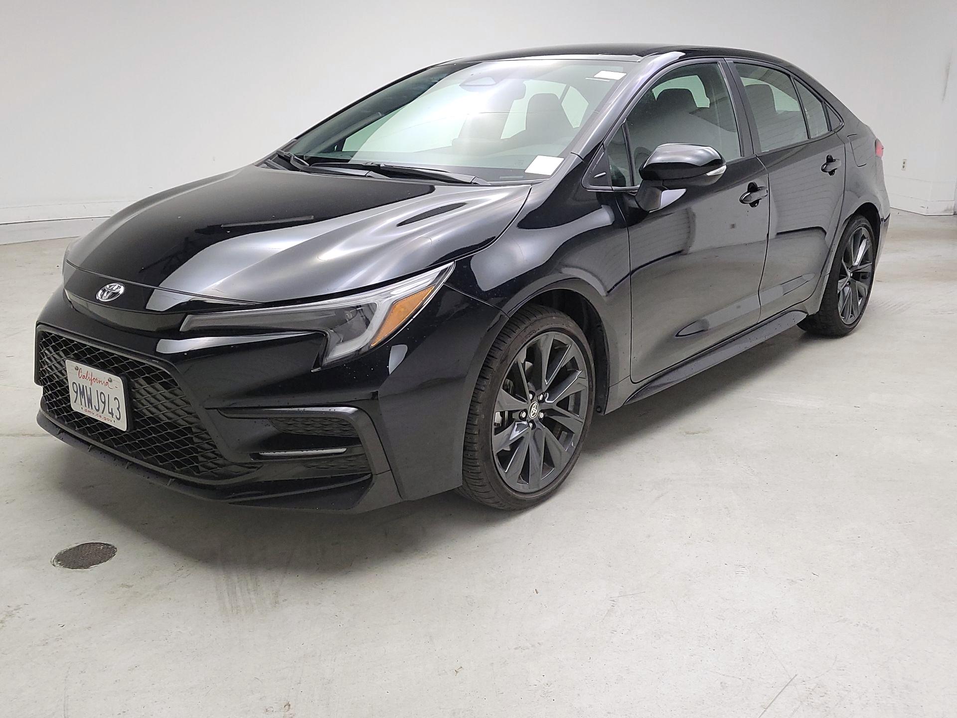 Thumbnail: 2024 Toyota Corolla - 3