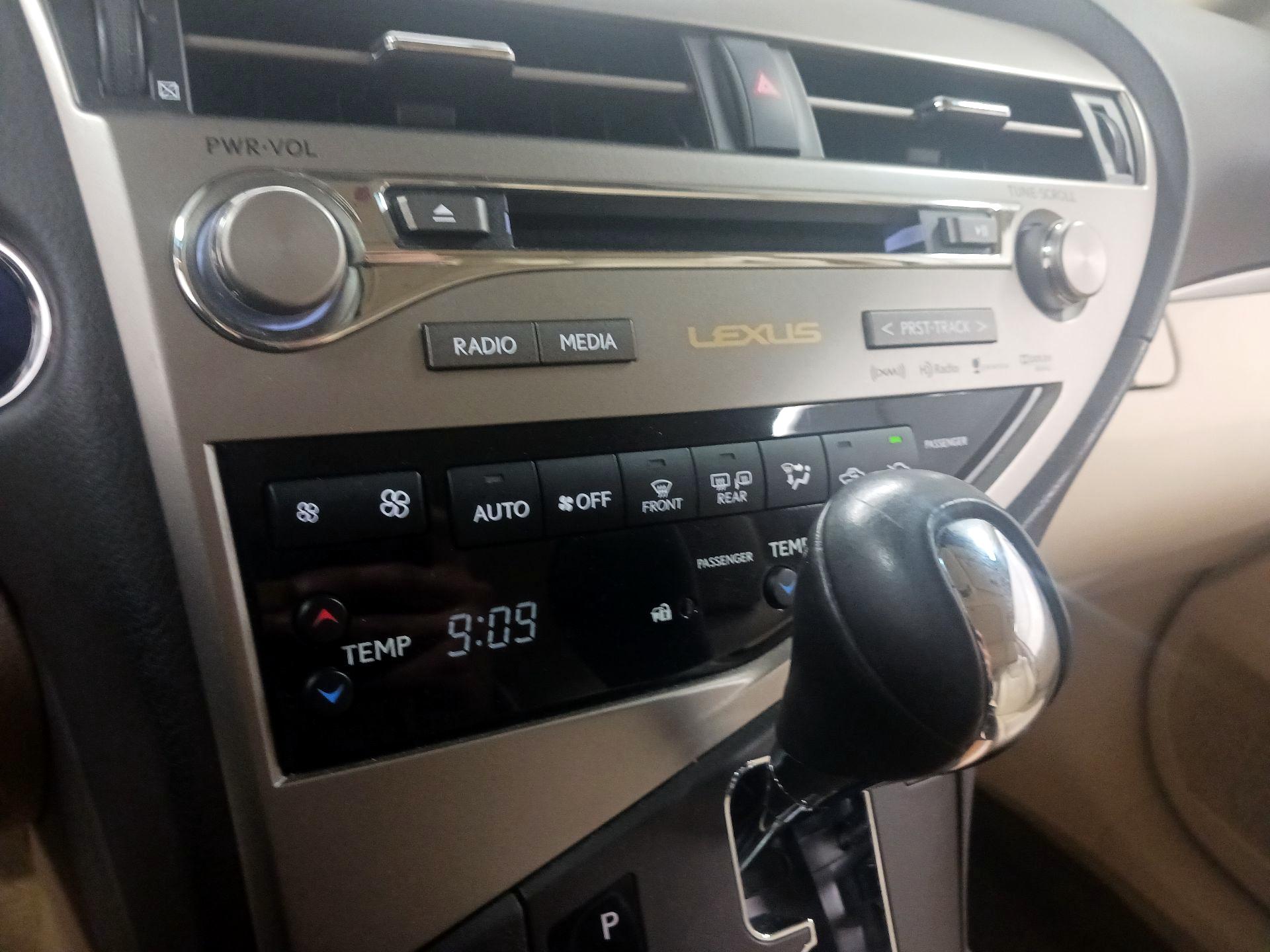 Thumbnail: 2014 Lexus RX - 12