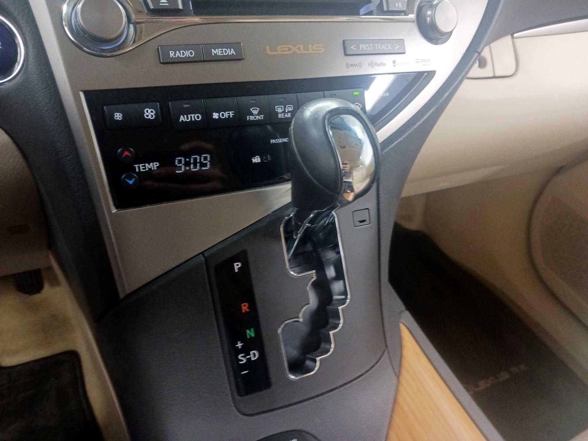 Thumbnail: 2014 Lexus RX - 13